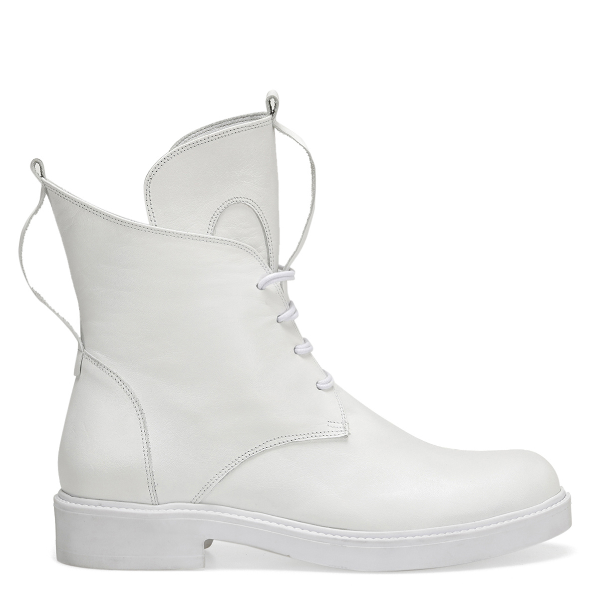 white beyaz kadin bot