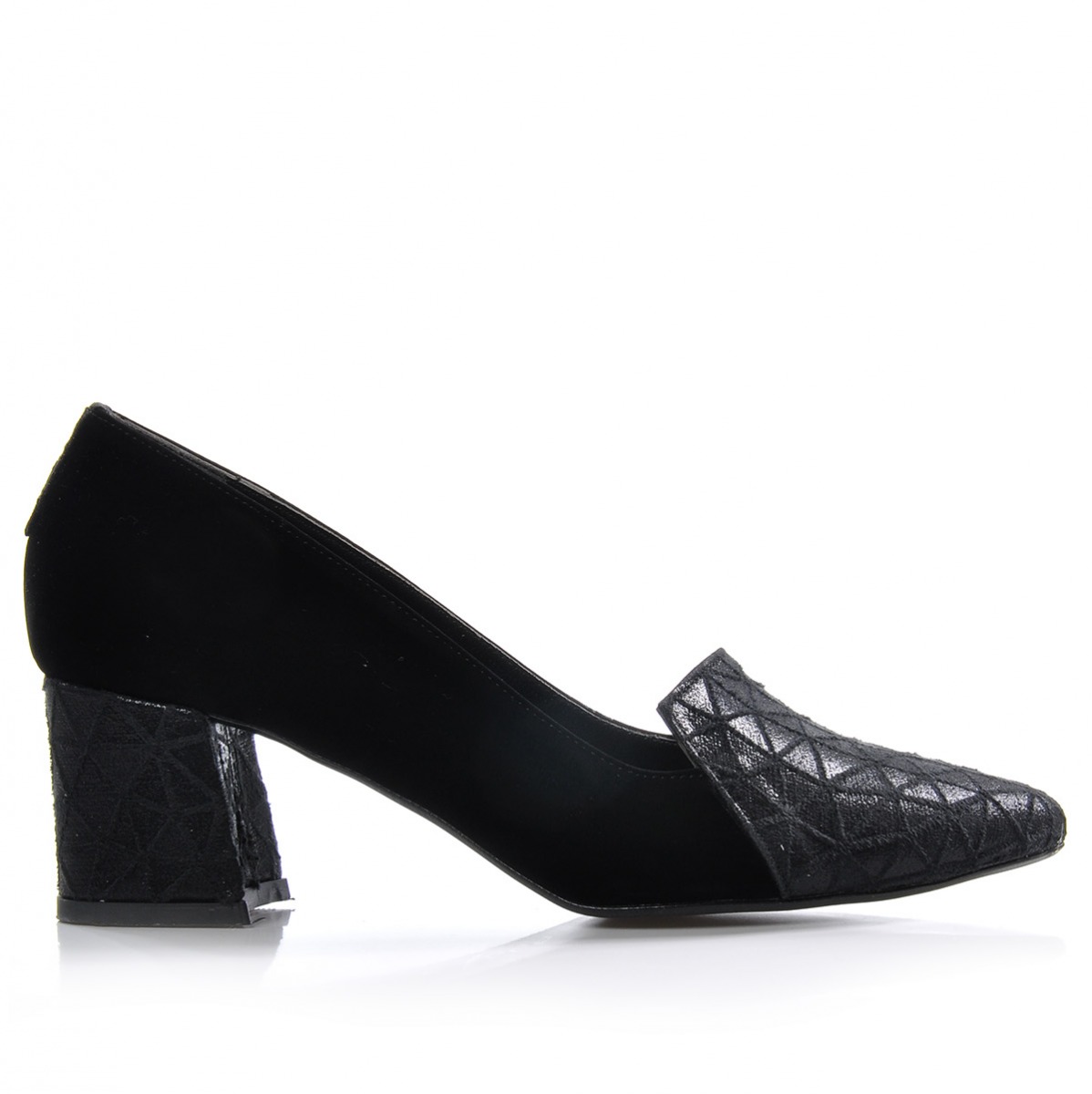 Flo Kadın  Siyah Klasik Topuklu Ayakkabı VZN-333Y. 3
