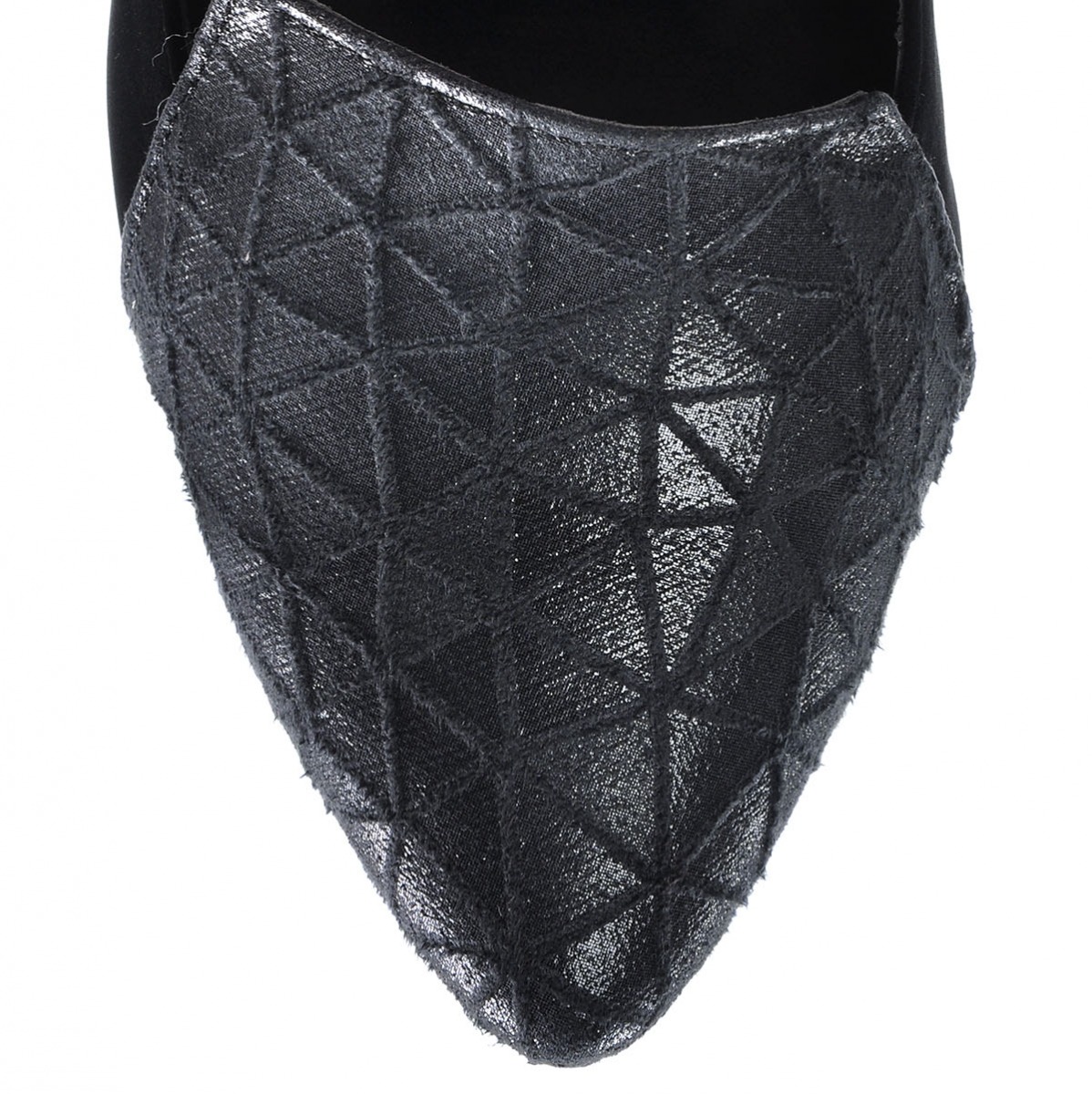 Flo Kadın  Siyah Klasik Topuklu Ayakkabı VZN-333Y. 4