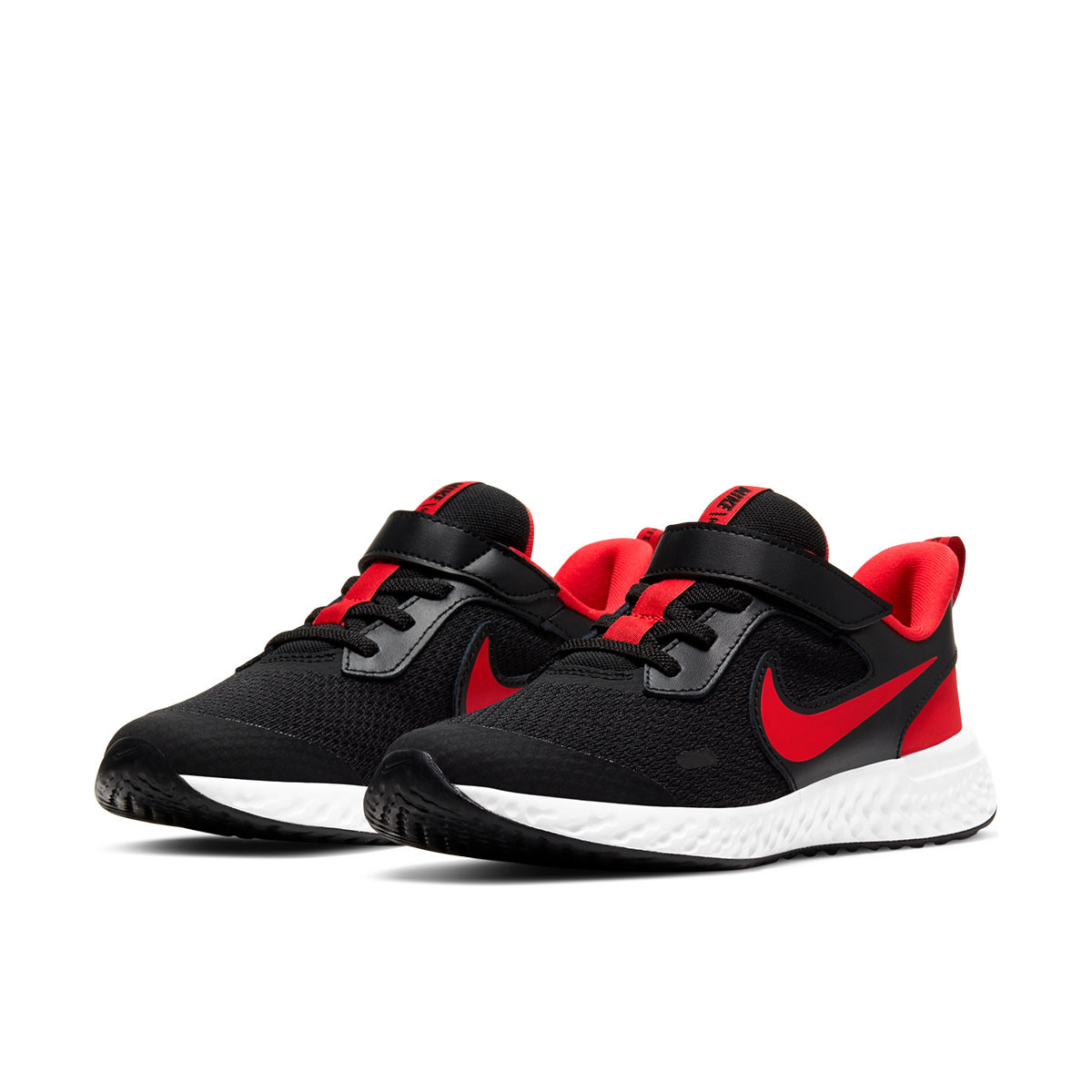Nike Revolution 5 Siyah Erkek Cocuk Spor Ayakkabi 101085132 Flo
