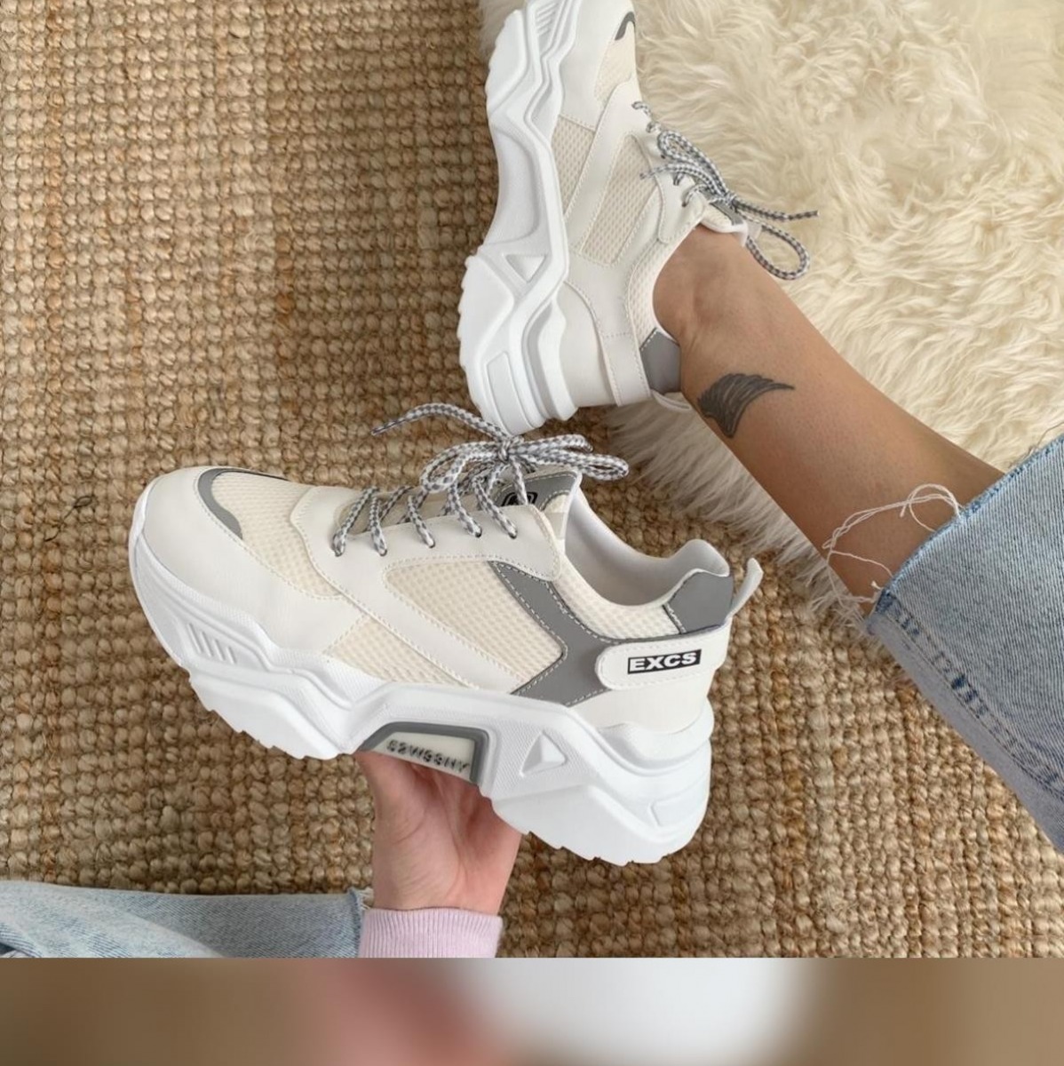 Aurora Beyaz Fileli Gri Detaylı Bağcıklı Casual Sneakers (Reflektör Detaylı)