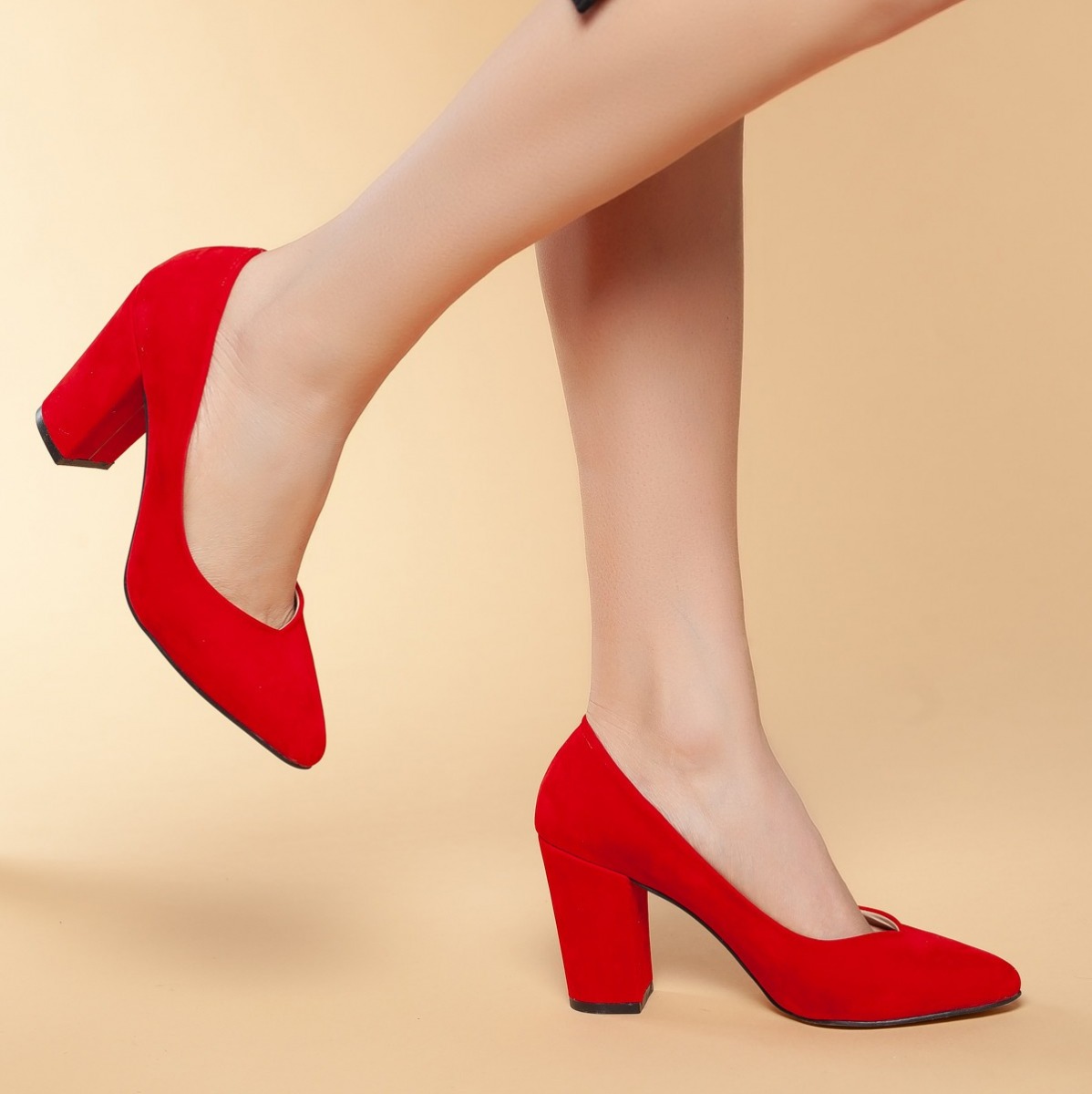 Flo Daxtos D0710 Günlük Kadın Topuklu Klasik Ayakkabı_Kırmızı-Süet. 2