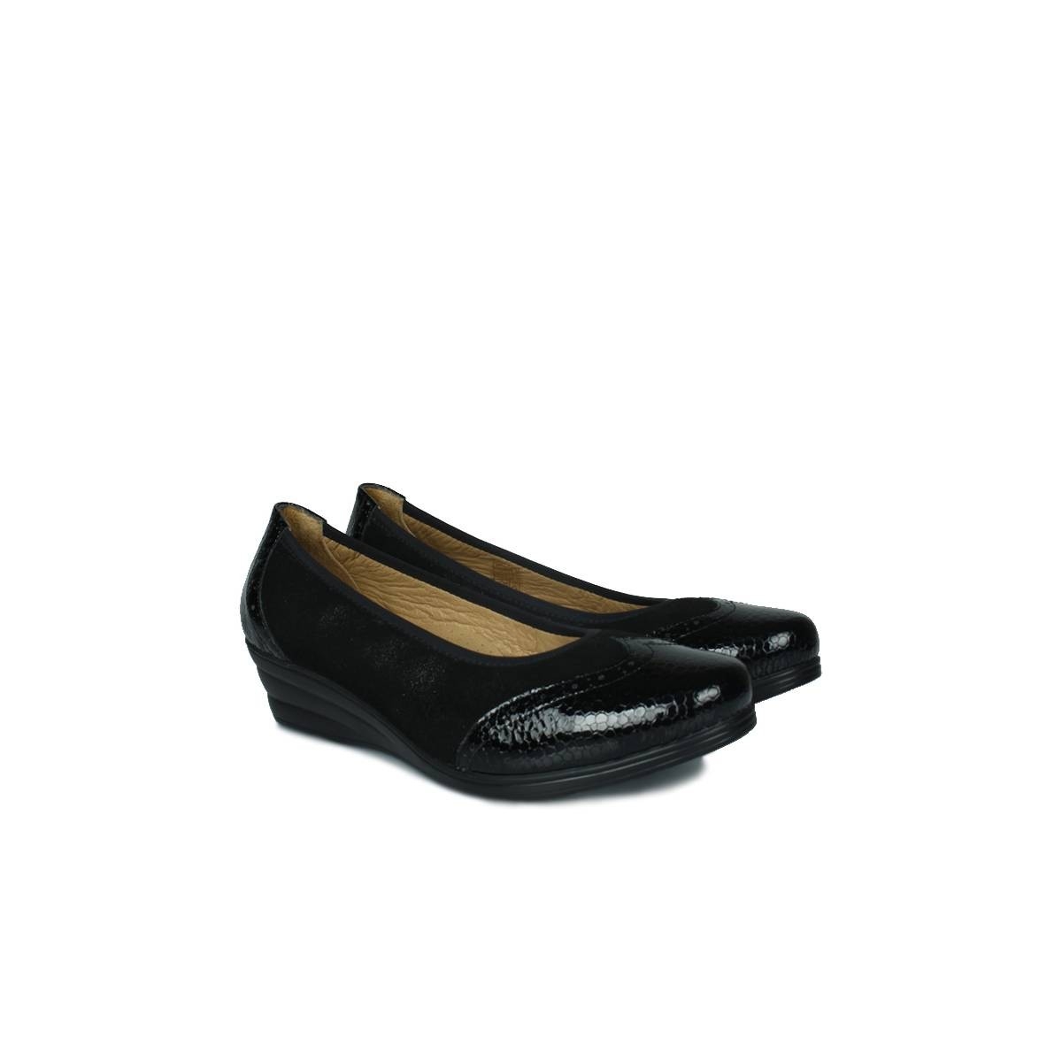 Flo - 6402 025 Kadın Siyah Günlük Büyük & Küçük Numara Ayakkabı. 3