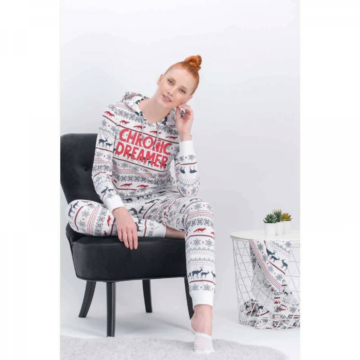 Flo Chronic Dreamer Krem Geyikli %100 Pamuk Kadın Kapüşonlu Pijama Takımı Yeni Yıl Özel. 1