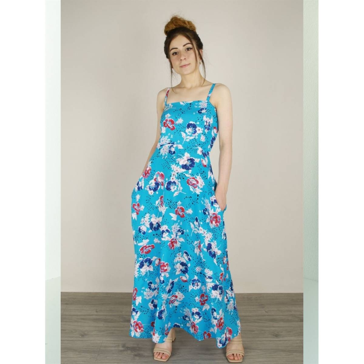 Flo Kadın  Mavi  İp Askılı Cepli Çiçek Desenli Pamuklu Elbise. 1