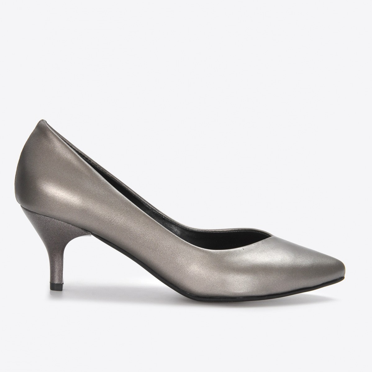 Flo Kadın Platin Klasik Topuklu Ayakkabı VZN21-001Y. 2