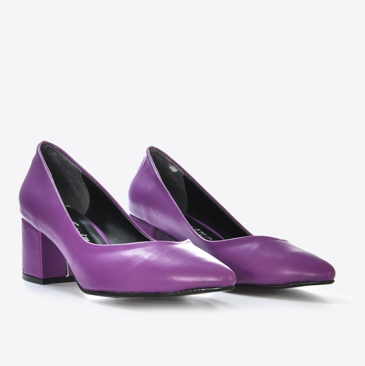 Flo Kadın Mor Klasik Topuklu Ayakkabı VZN21-040Y. 4