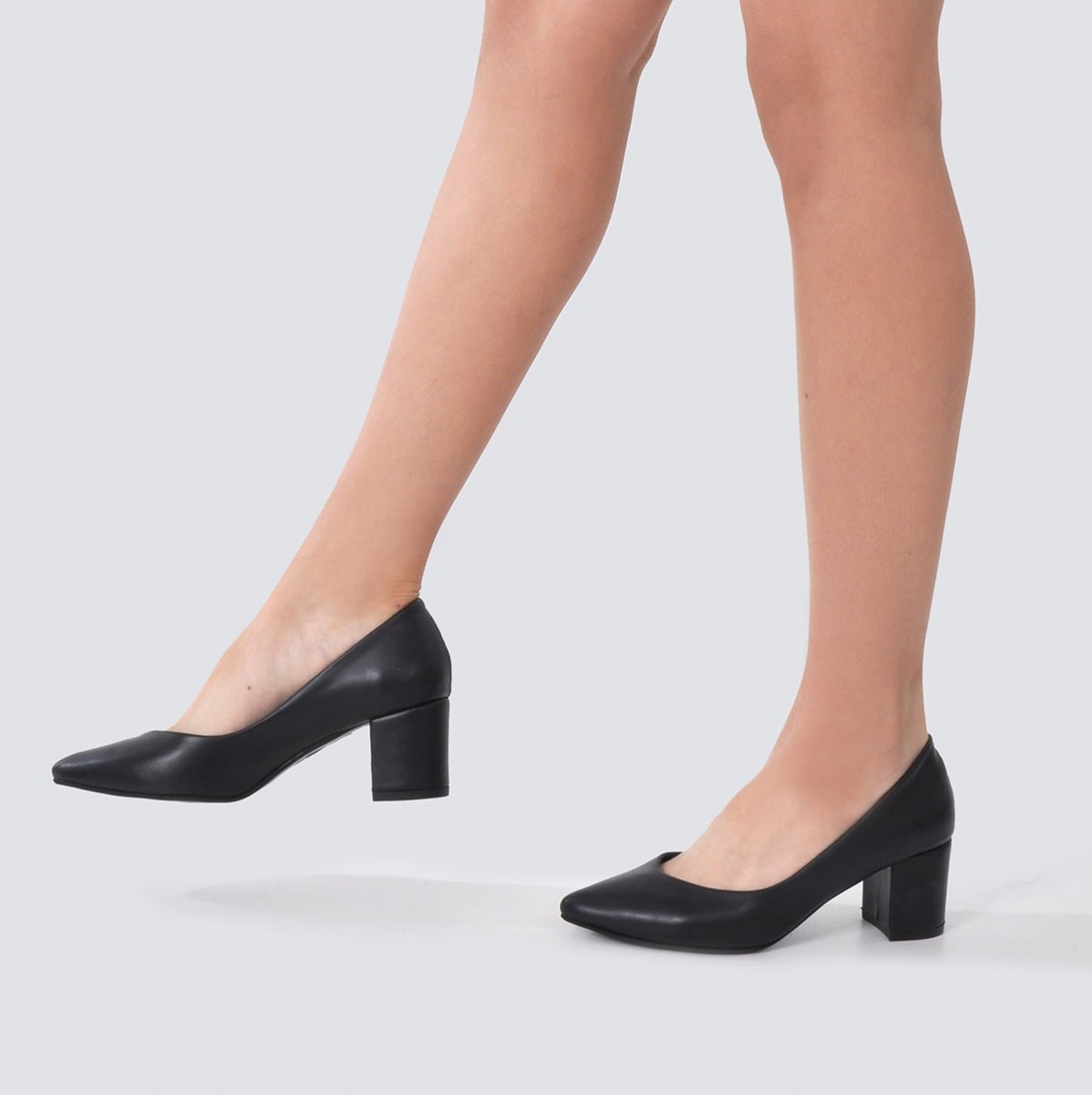 Flo Kadın  Lacivert Klasik Topuklu Ayakkabı VZN21-040Y. 3