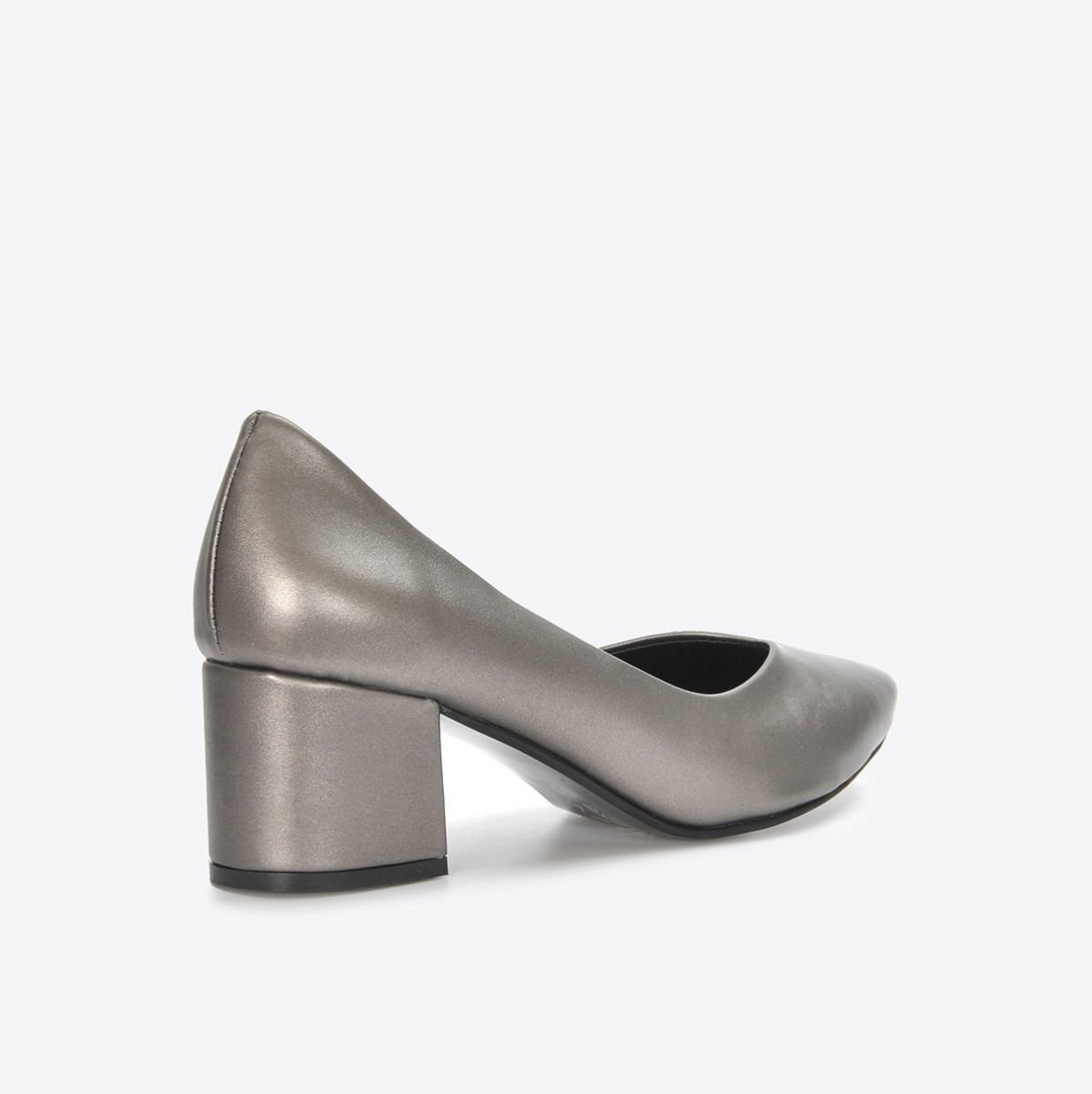 Flo Kadın Platin Klasik Topuklu Ayakkabı VZN21-040Y. 5