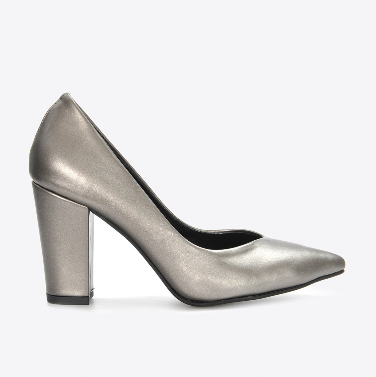Flo Kadın Platin Klasik Topuklu Ayakkabı VZN21-043Y. 2