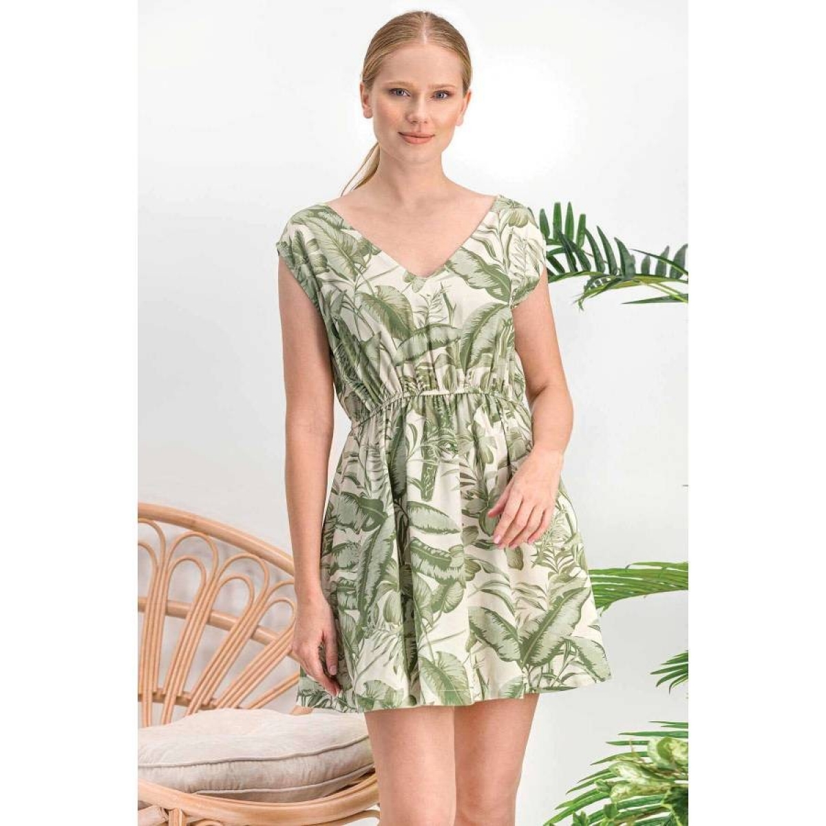 Flo Amazon Tropical Ekru V Yaka Sırt Dekolteli Kısa Kadın Homewear Elbise. 1
