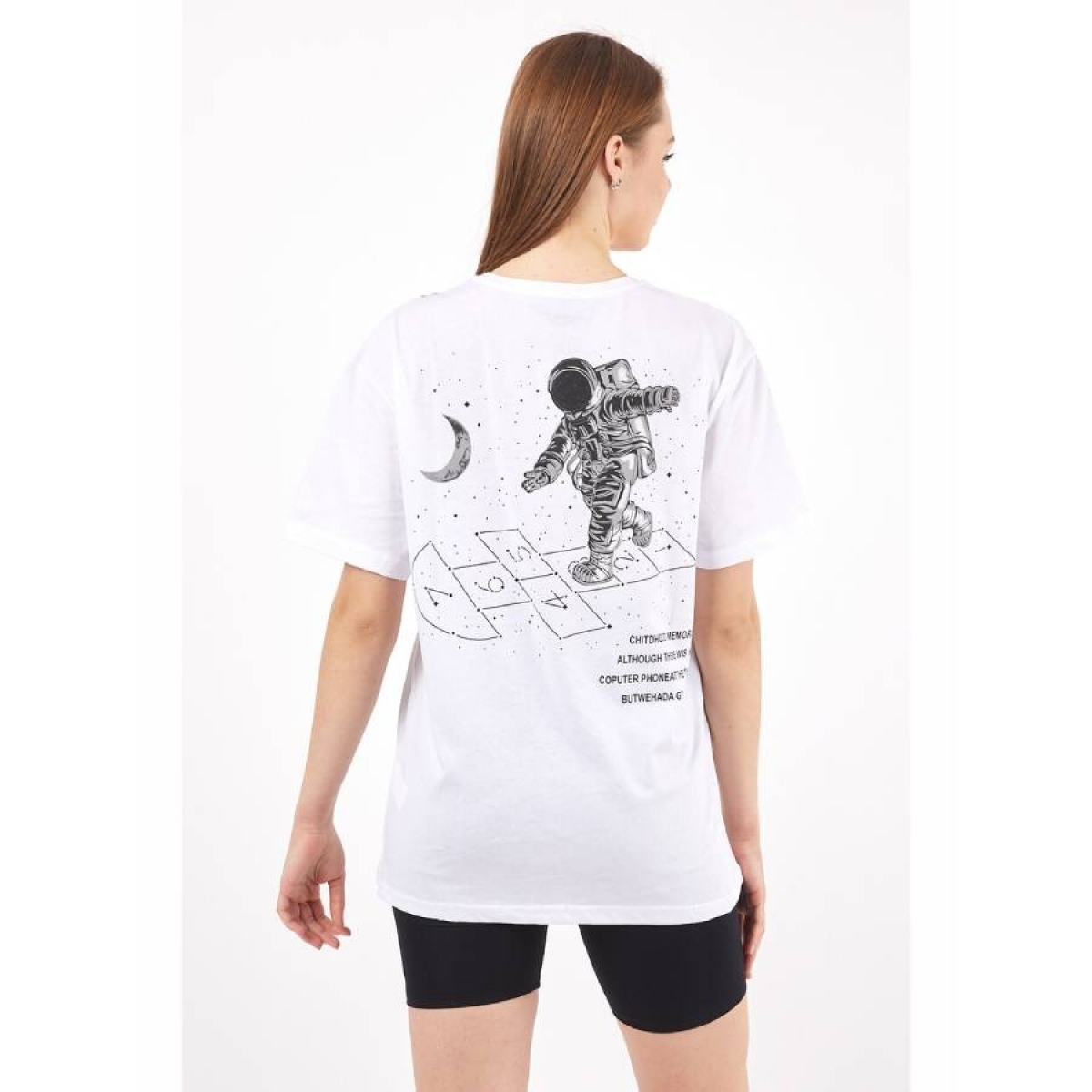 Flo Kadın Sıfır Yaka Basic Uzay Baskılı Oversize T-Shirt. 2
