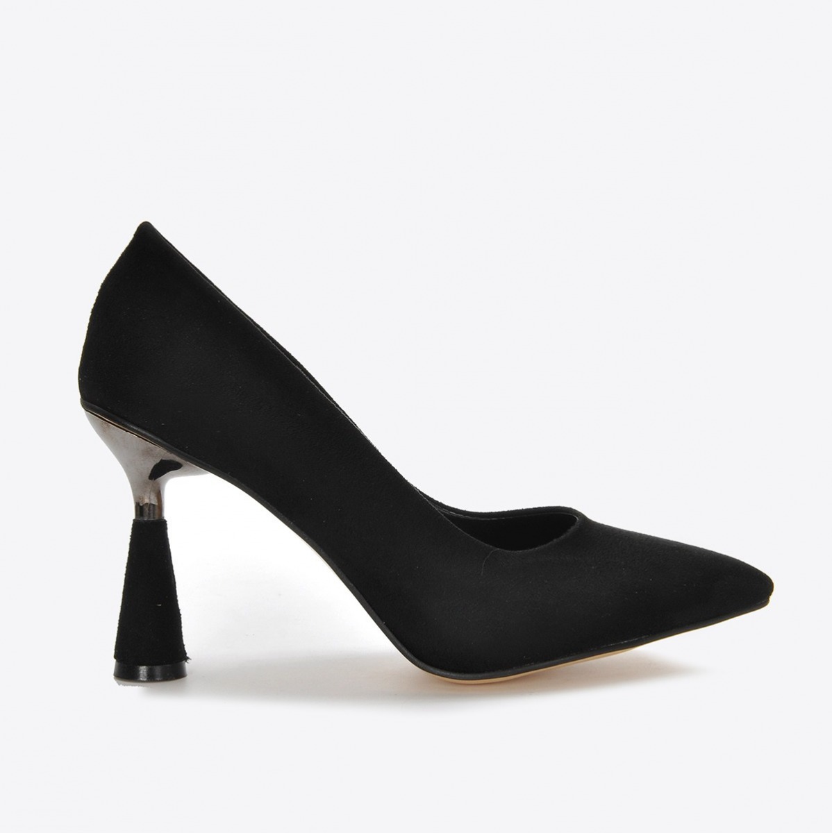 Flo Kadın Siyah Süet Klasik Topuklu Ayakkabı VZN21-037Y. 1