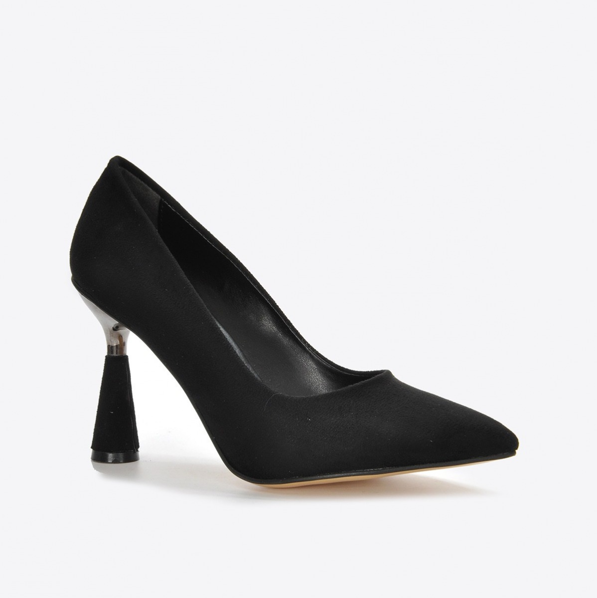 Flo Kadın Siyah Süet Klasik Topuklu Ayakkabı VZN21-037Y. 3