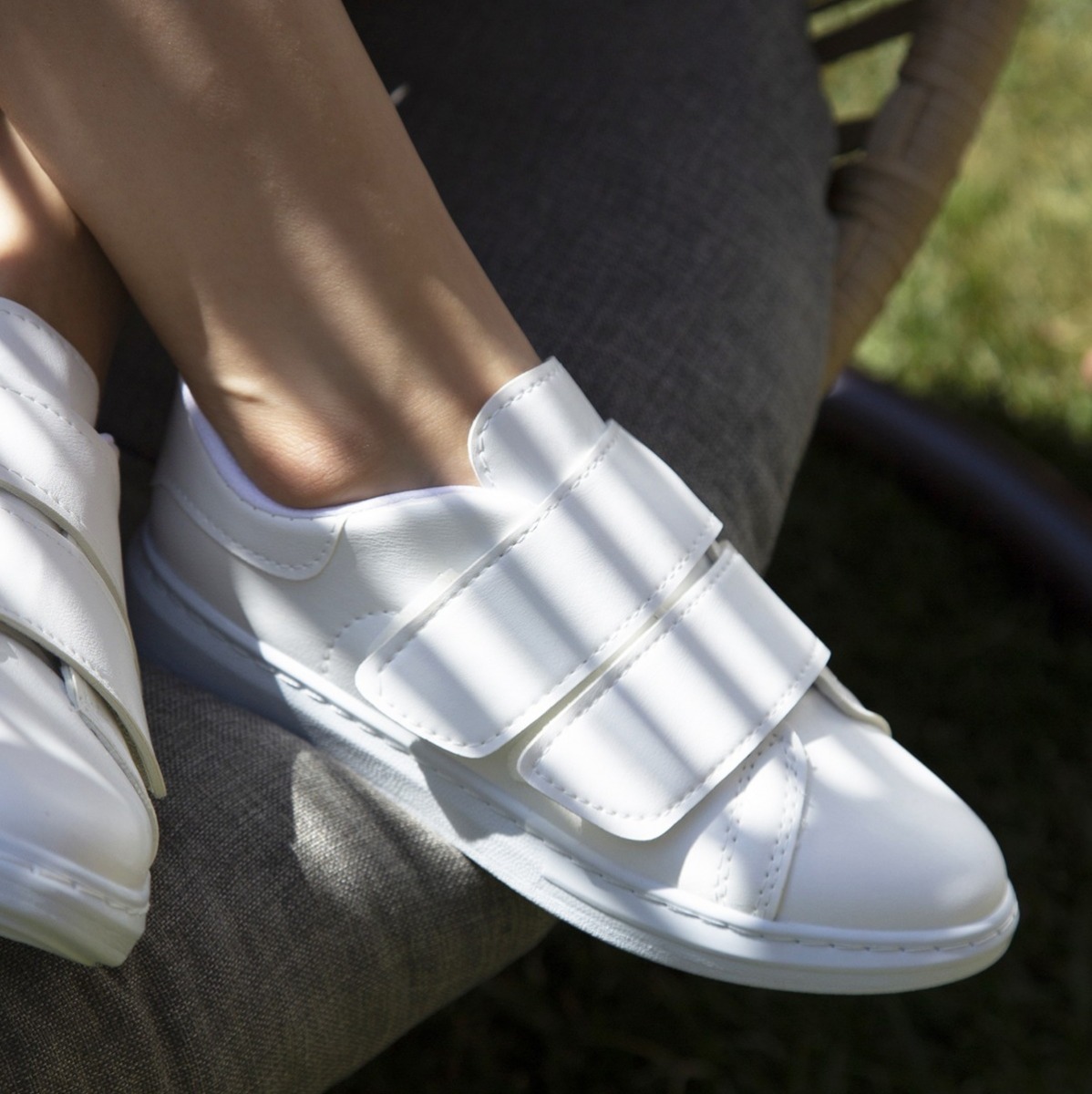 Flo Beyaz-Beyaz Kadın Cırtlı Spor Ayakkabı 4000-19-101003. 3