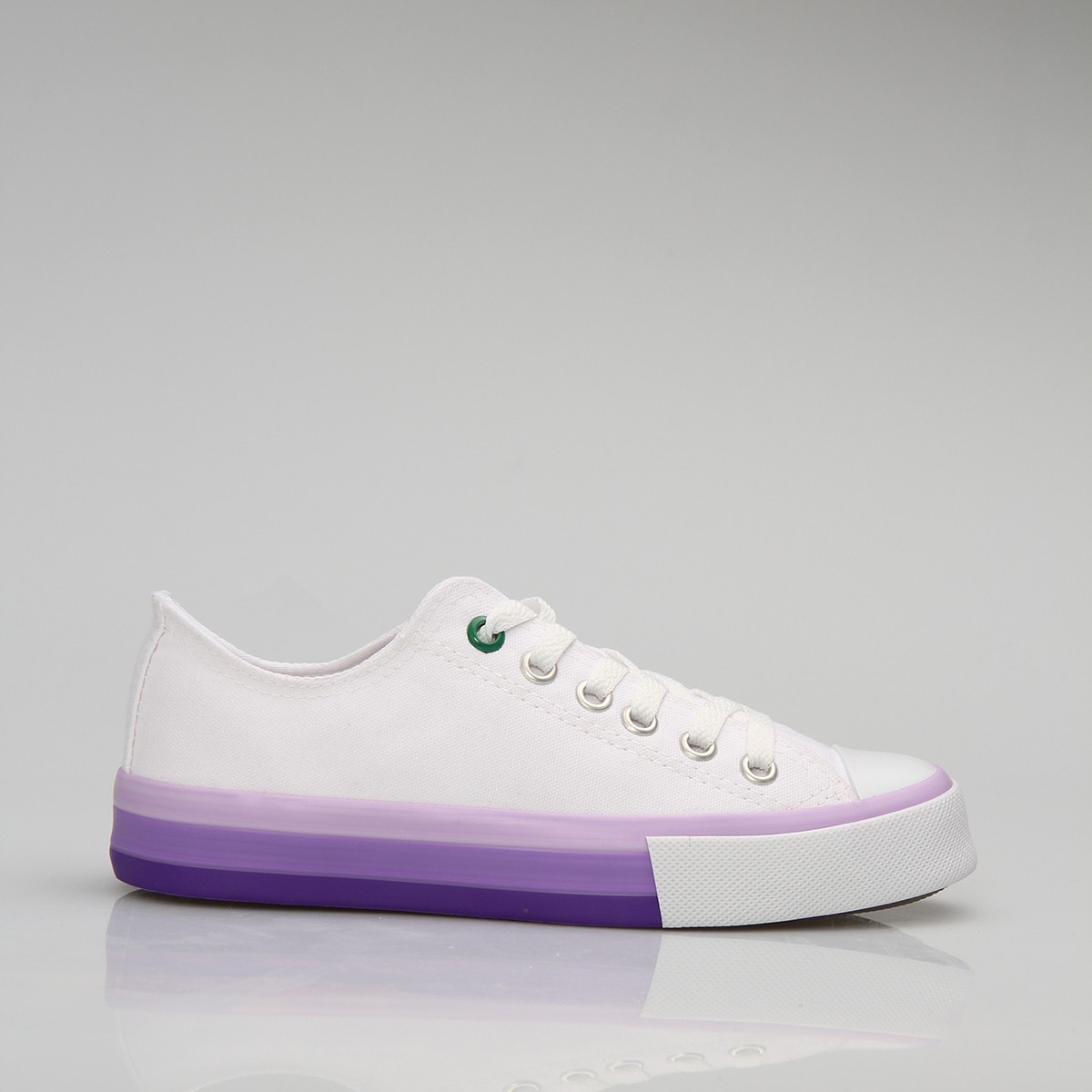 Flo Kadın Günlük Sneaker Ayakkabı. 1