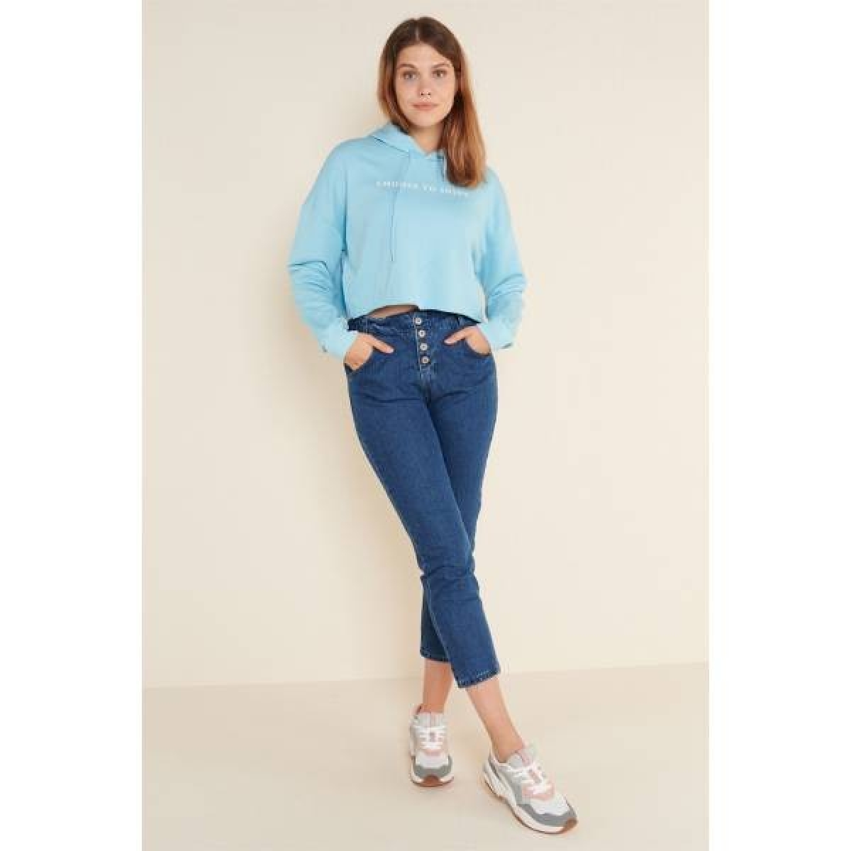 Z Giyim Kadin Bebe Mavisi Kisa Kapsonlu Sweat Flo