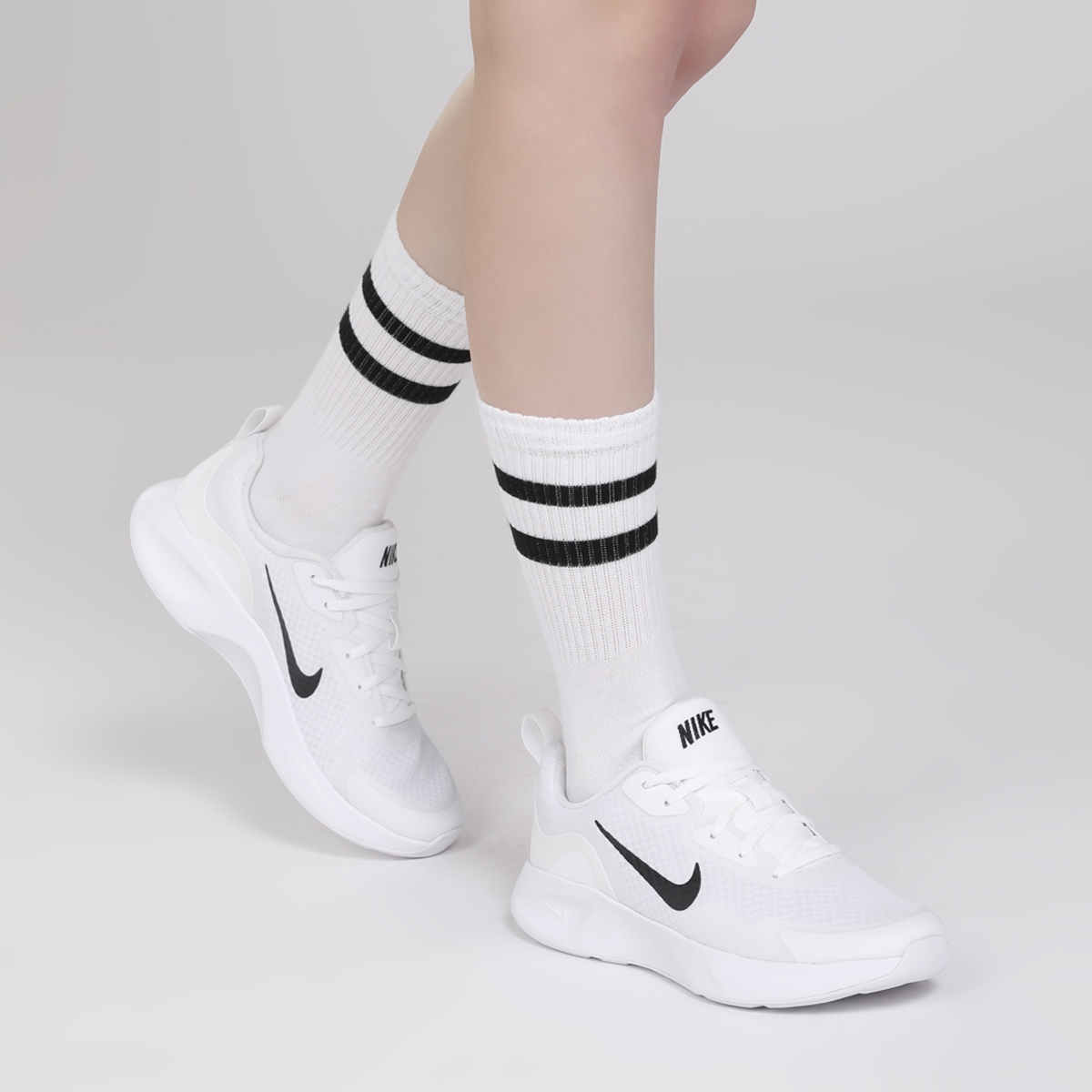 Nike wearallday на ноге