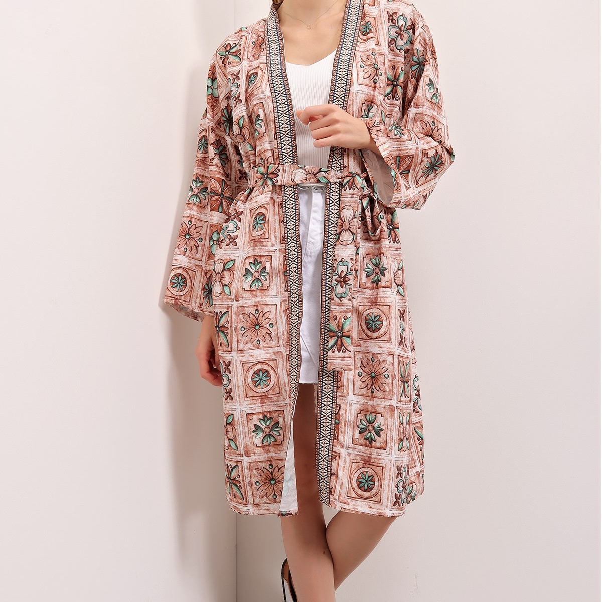 Flo Kadın Taba Kuşaklı Kimono Ceket. 1