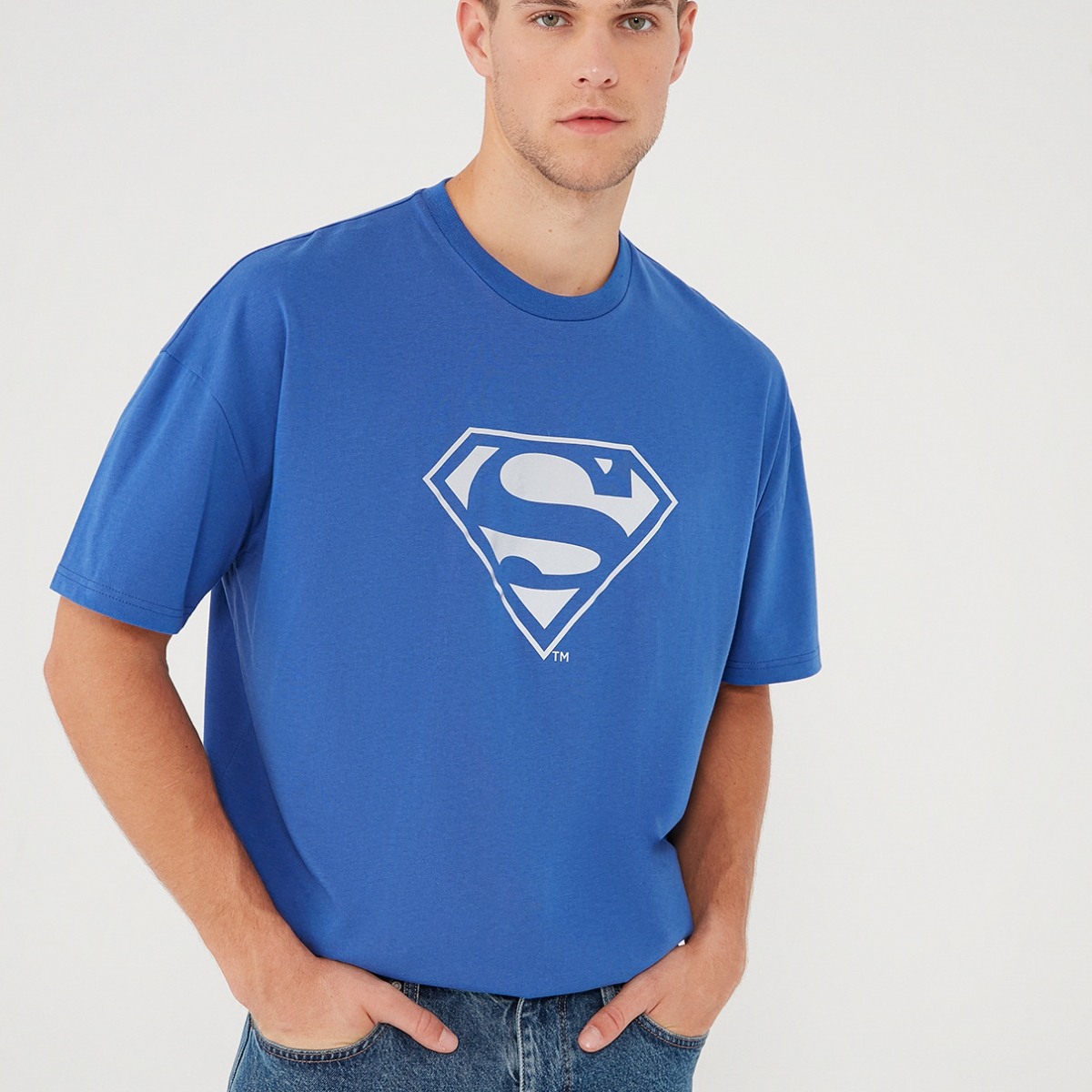 Reflektörlü Superman Baskılı  Tişört