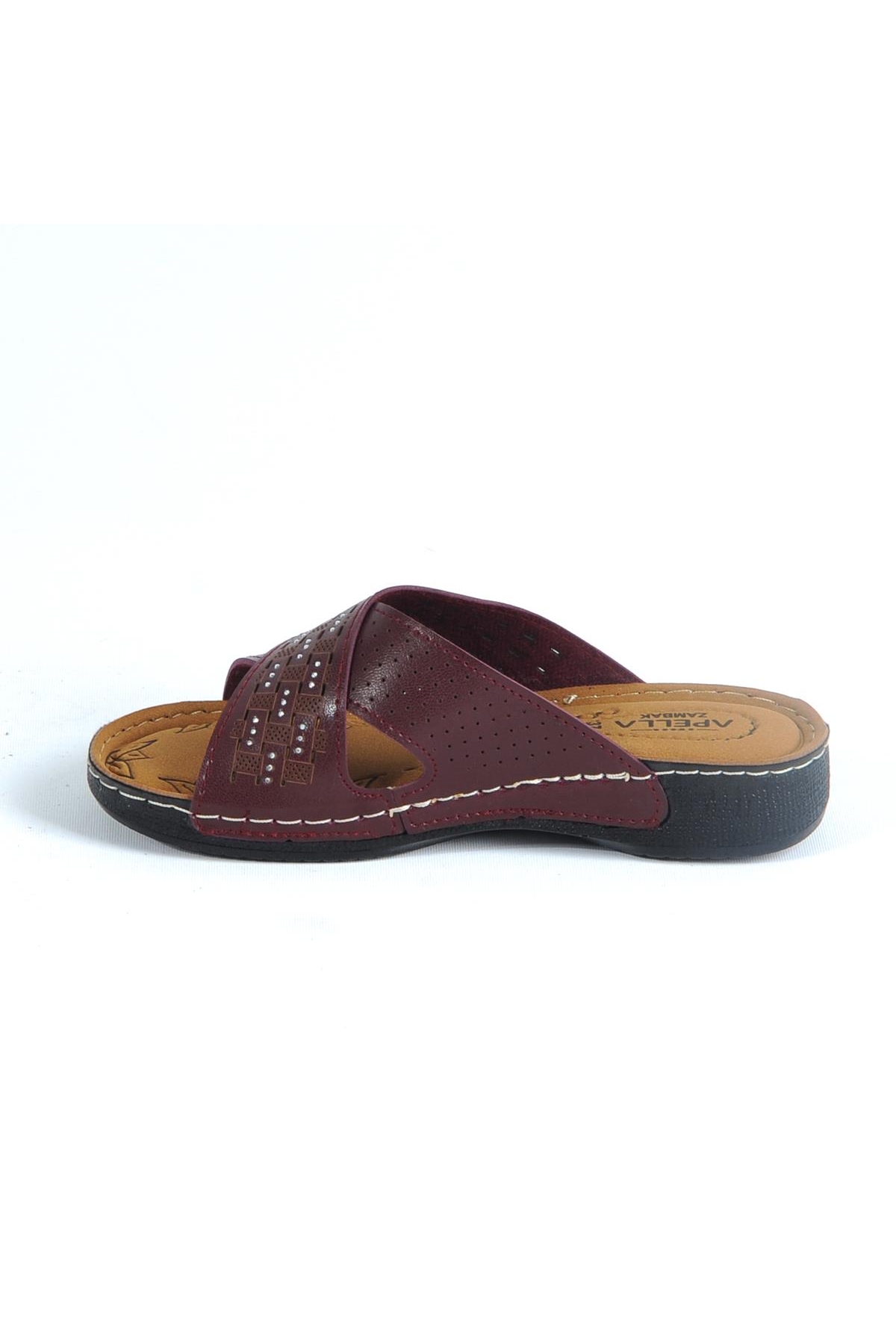 https://floimages.mncdn.com/media/catalog/product/21-11/20/apella-455-15-zambak-gunluk-kadin-terlik-18369-1637411211.JPG