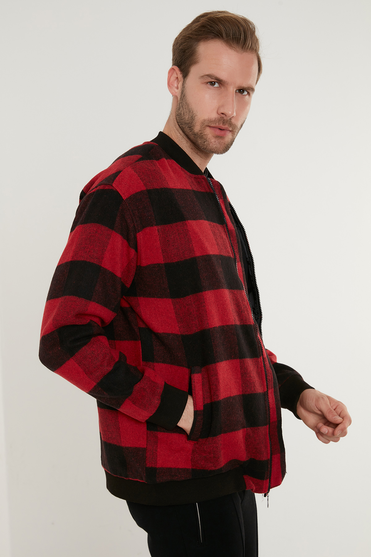 https://floimages.mncdn.com/media/catalog/product/22-03/01/3dk160634374510-2-1646149443.jpg