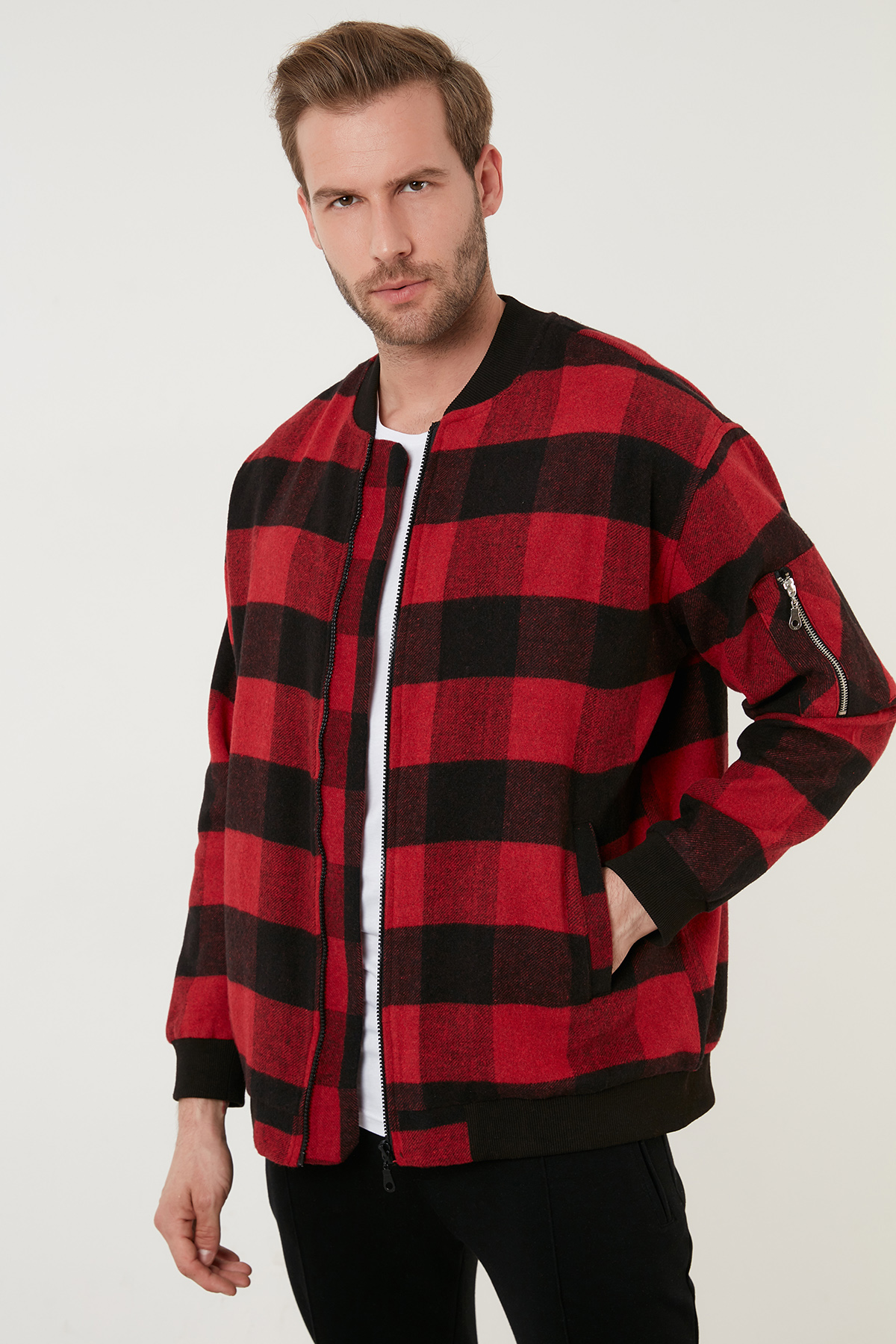 https://floimages.mncdn.com/media/catalog/product/22-03/01/3dk160634374510-6-1646149410.jpg