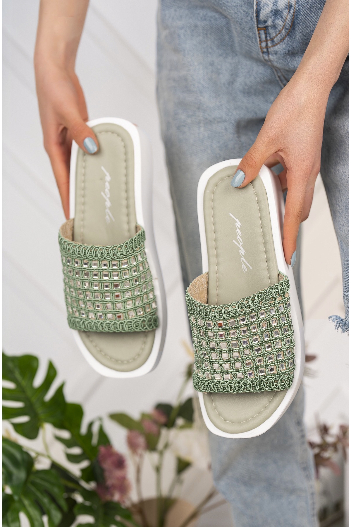 Kadın Garantili Taş Detaylı Günlük Terlik 2022.2040 Mint - Görsel 3