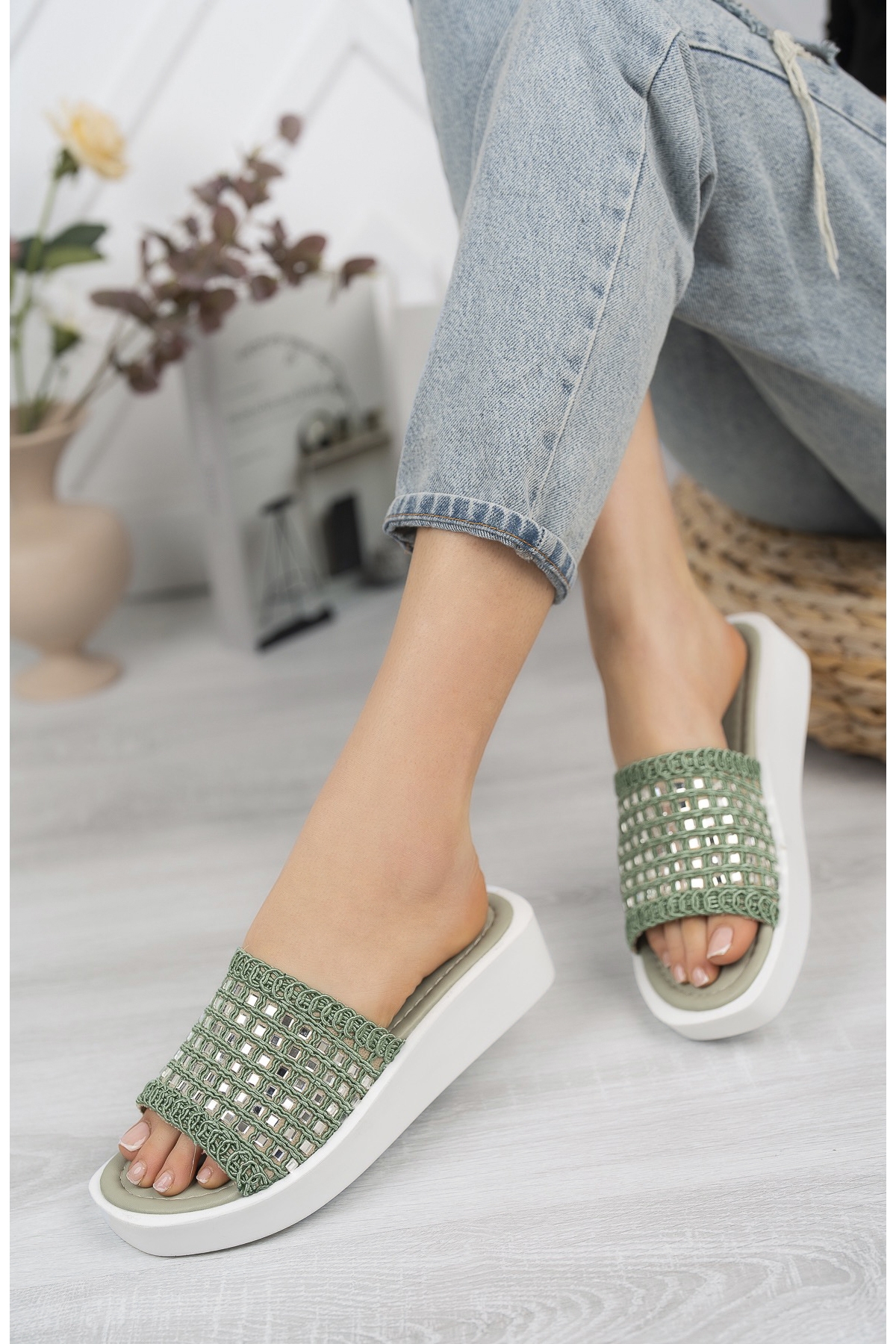 Kadın Garantili Taş Detaylı Günlük Terlik 2022.2040 Mint - Görsel 5