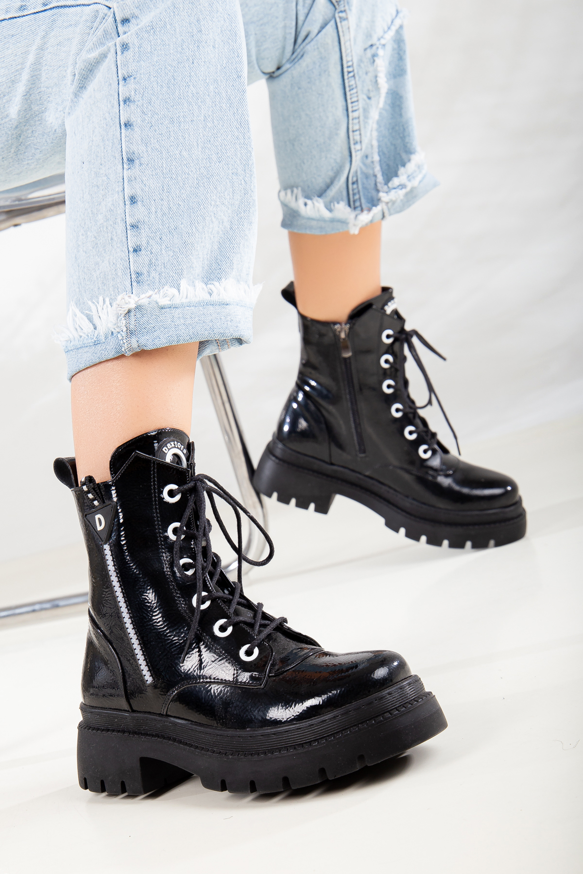 Daxtors Daxtors D900 Garantili Ürün Soğuk Geçirmez Kadın Kışlık Bot_Siyah-Rugan | Flo Siyah - 4. görsel