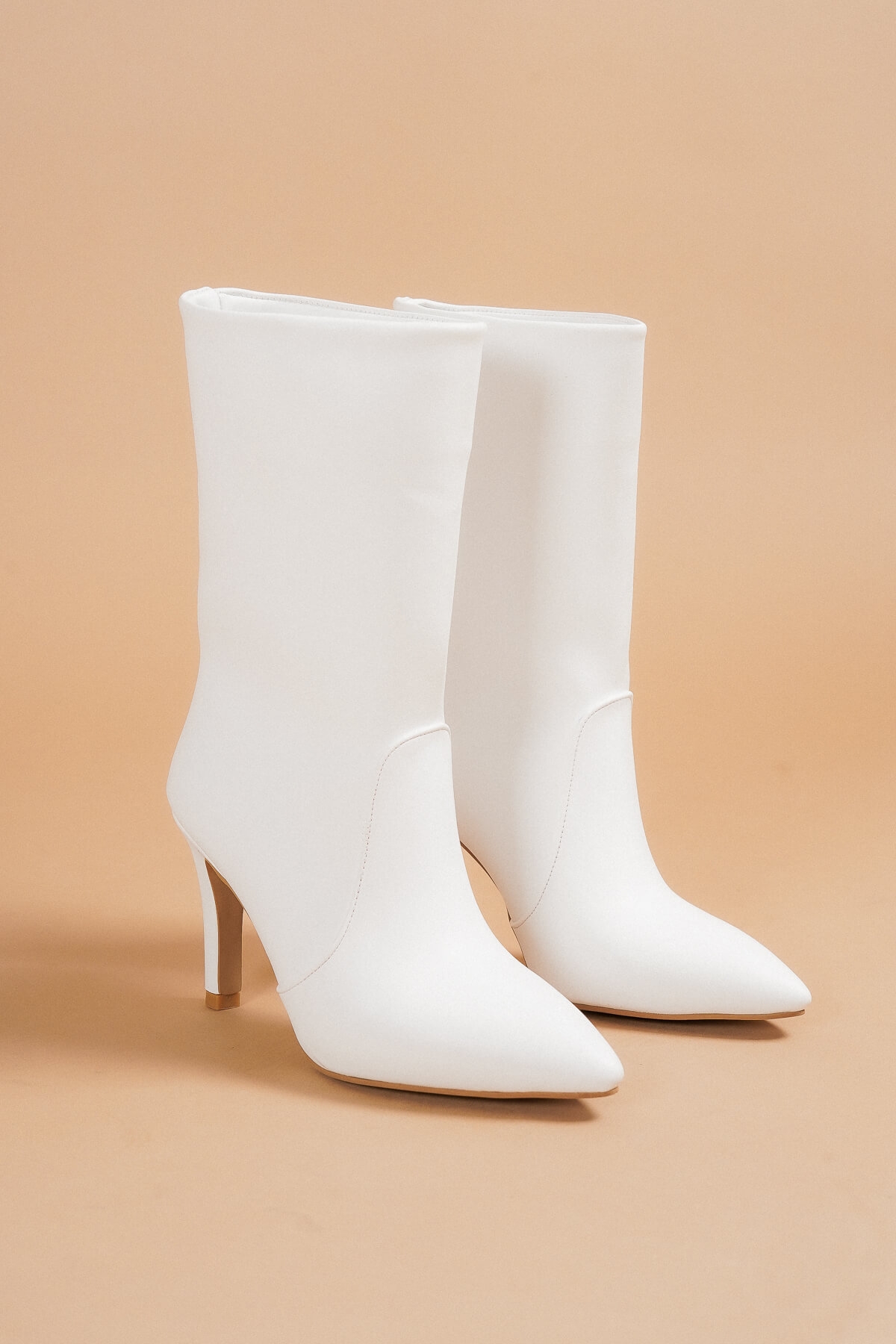 Seem Beyaz Topuklu Günlük Kullanım Kısa Çizme - Görsel 6