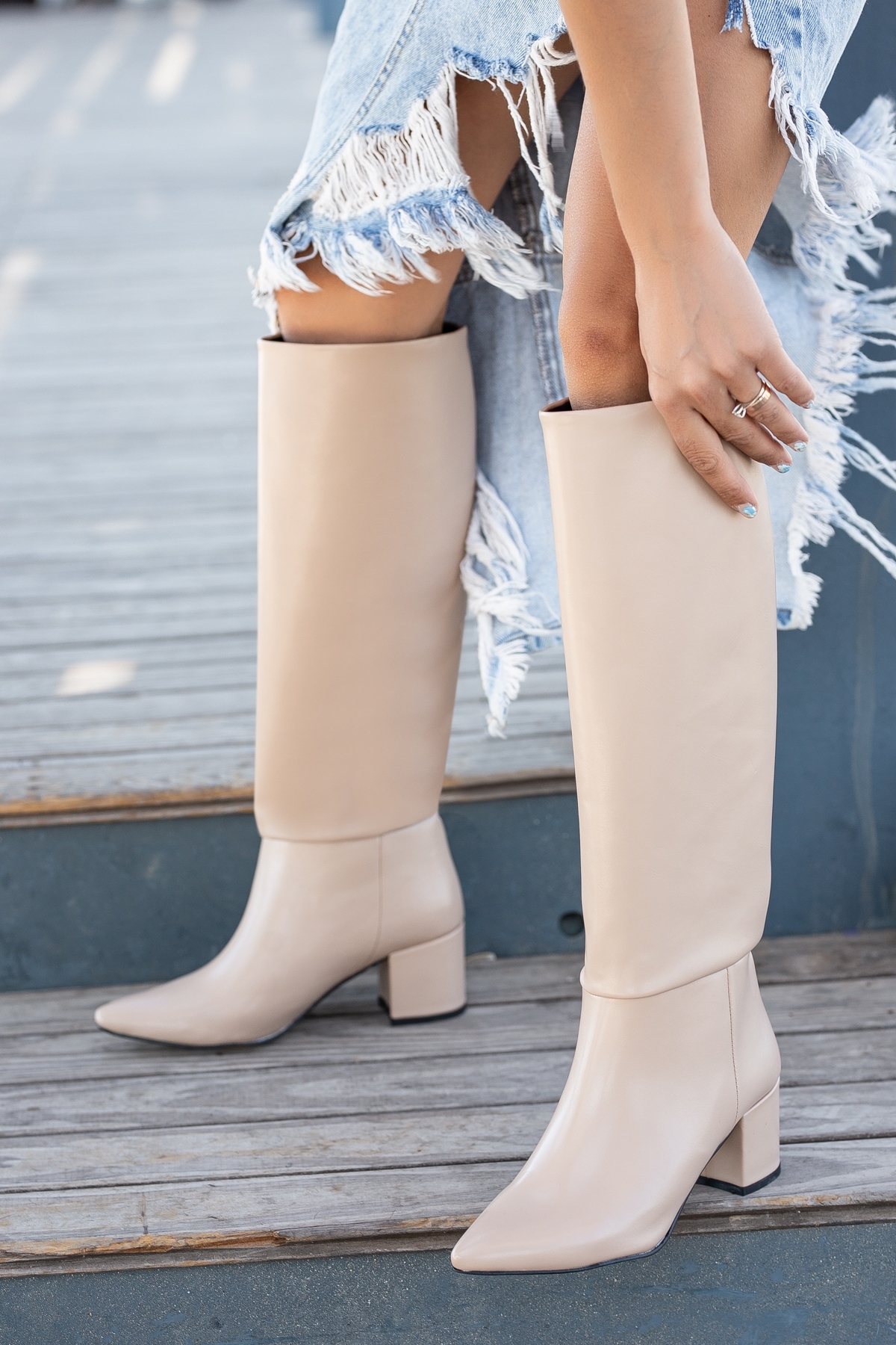 Pavo Nude Deri Topuklu Yanı Fermuarlı Günlük Kullanım Çizme - Görsel 2