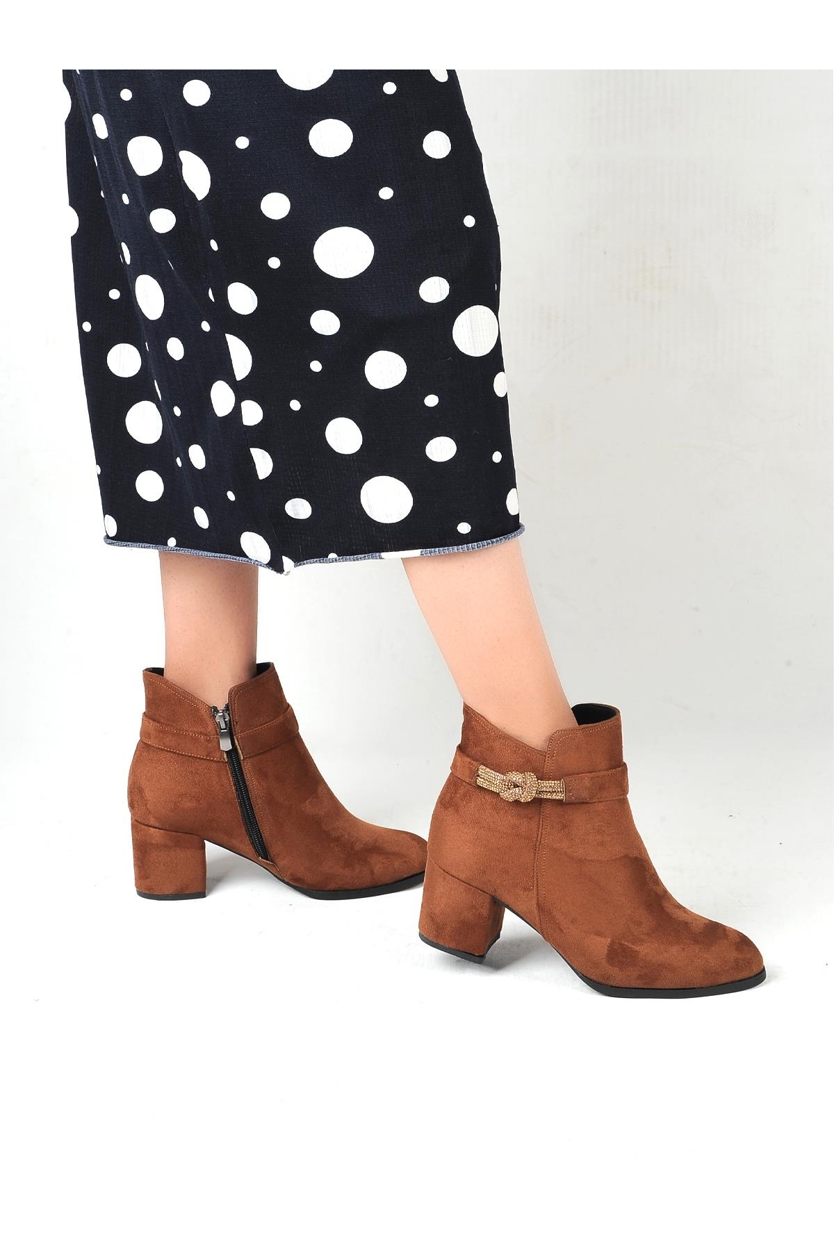 22-B18 Süet Ayışığı 5 Cm Topuklu Kadın Bot - Görsel 4