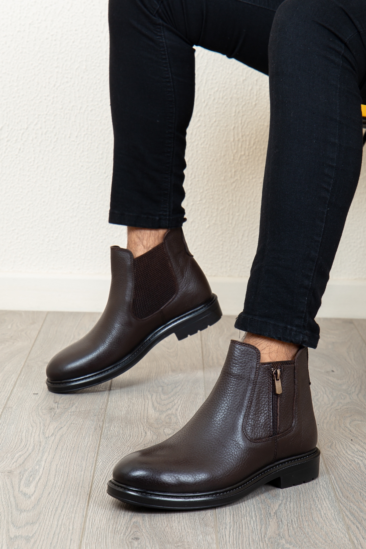 D601 Hakiki Deri Soğuk Geçirmez Kışlık Erkek Bot Kauçuk Taban_Kahverengi - Görsel 3