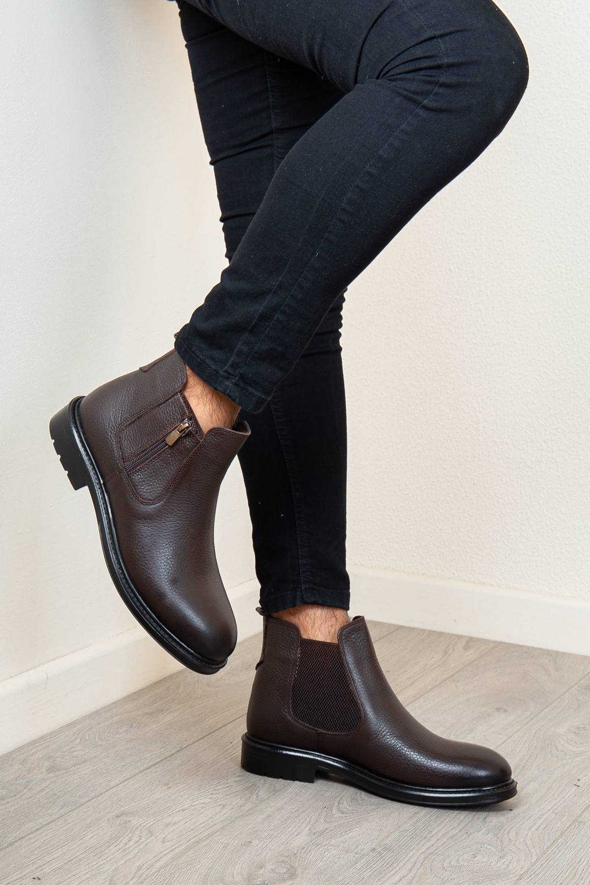 D601 Hakiki Deri Soğuk Geçirmez Kışlık Erkek Bot Kauçuk Taban_Kahverengi - Görsel 4