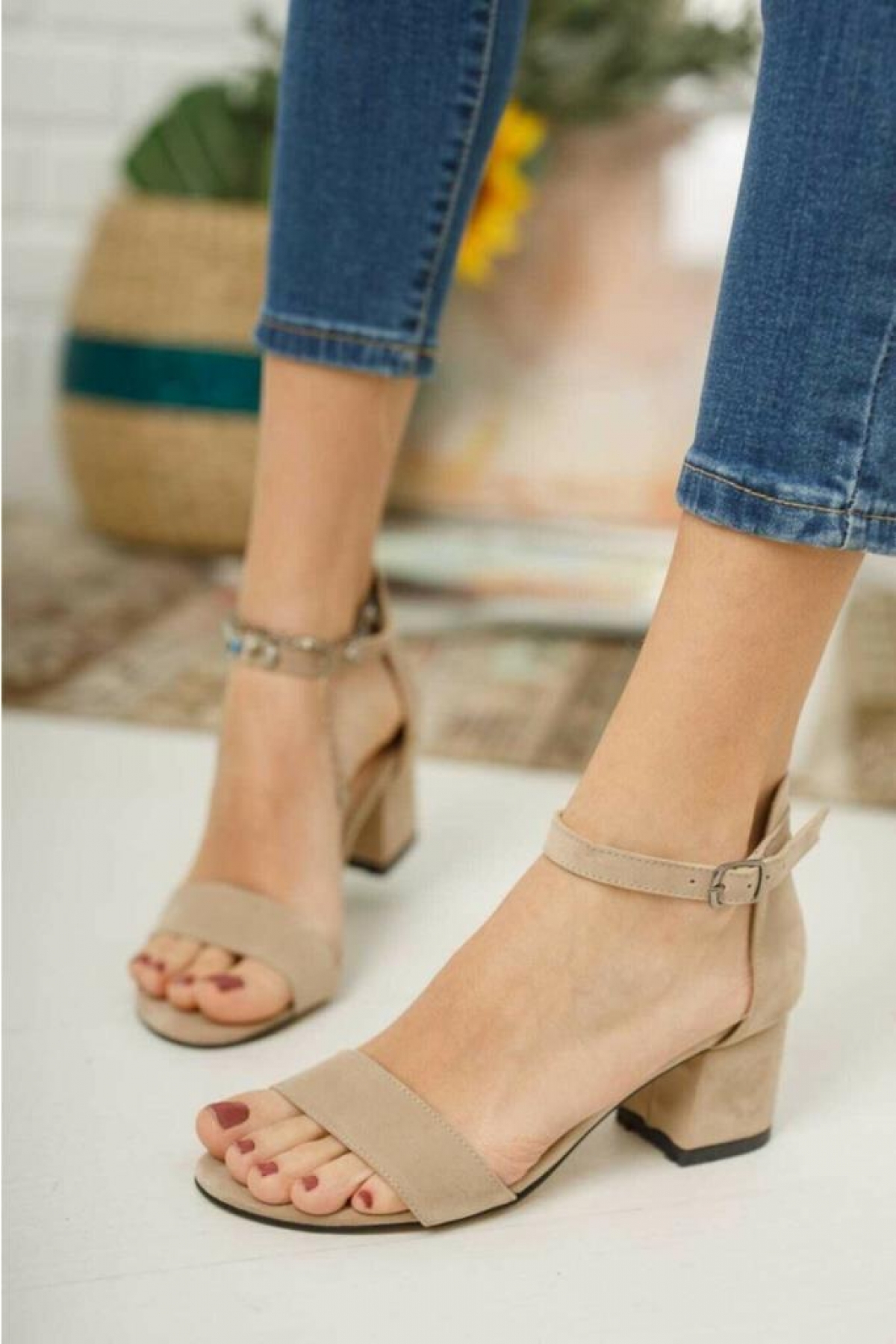 7764 Kadın Ayakkabı Tek Bant - Görsel 3