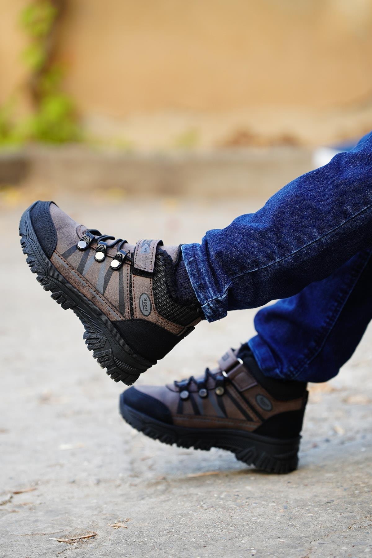 5080 Kahve Kürklü Erkek Çocuk Bot - Görsel 4