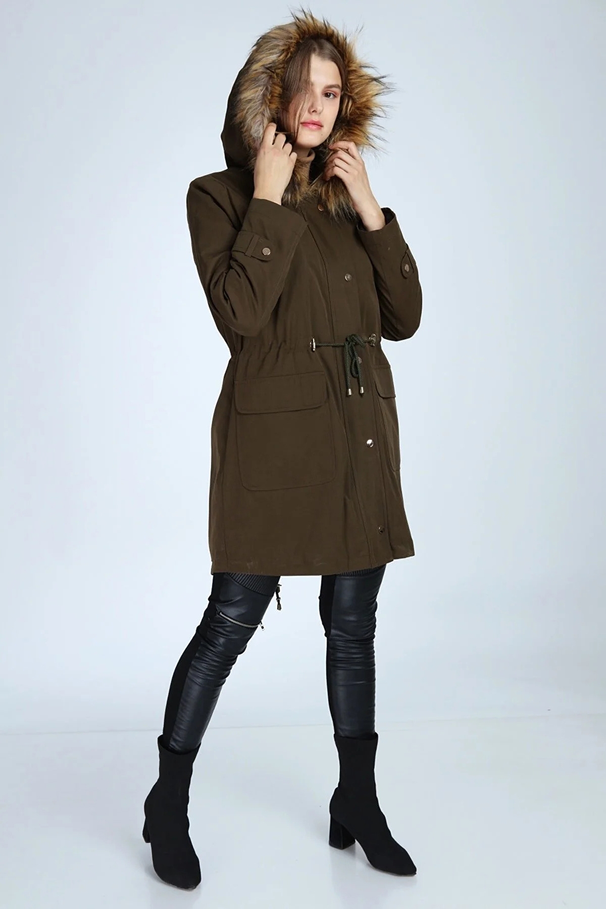https://floimages.mncdn.com/media/catalog/product/23-03/07/200842703-3-1678200549.jpg