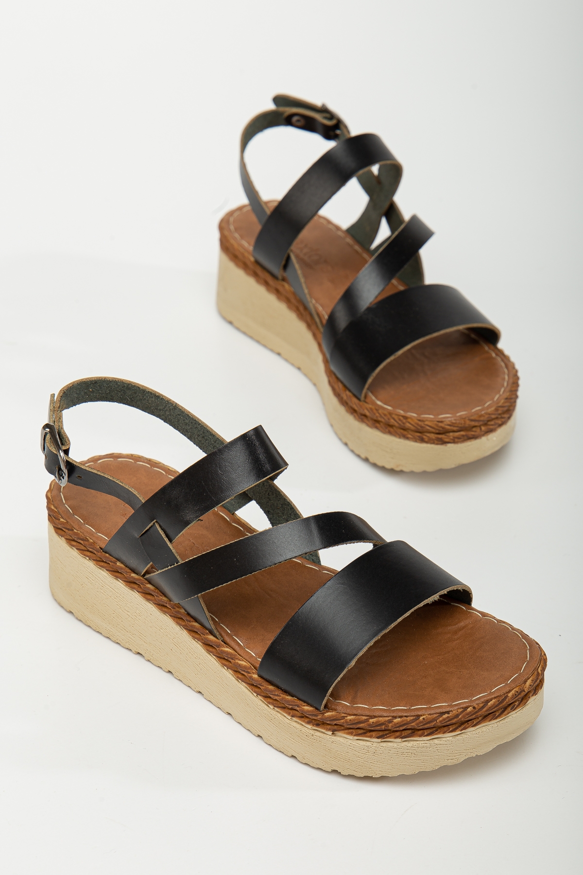 D152 Garantili Kadın Hakiki Deri Sandalet_Siyah - Görsel 5