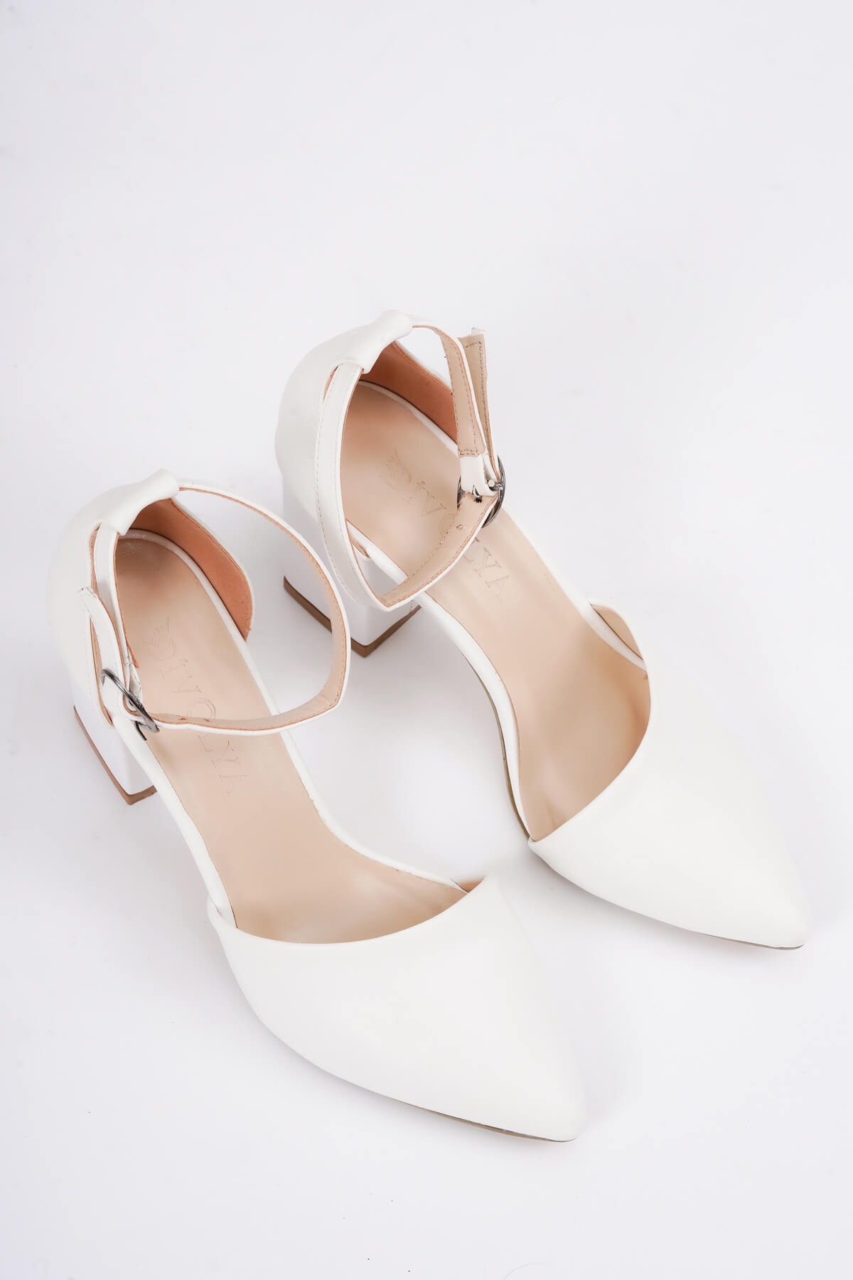 Flora Beyaz Bilekten Bantlı Topuklu Ayakkabı - Görsel 5