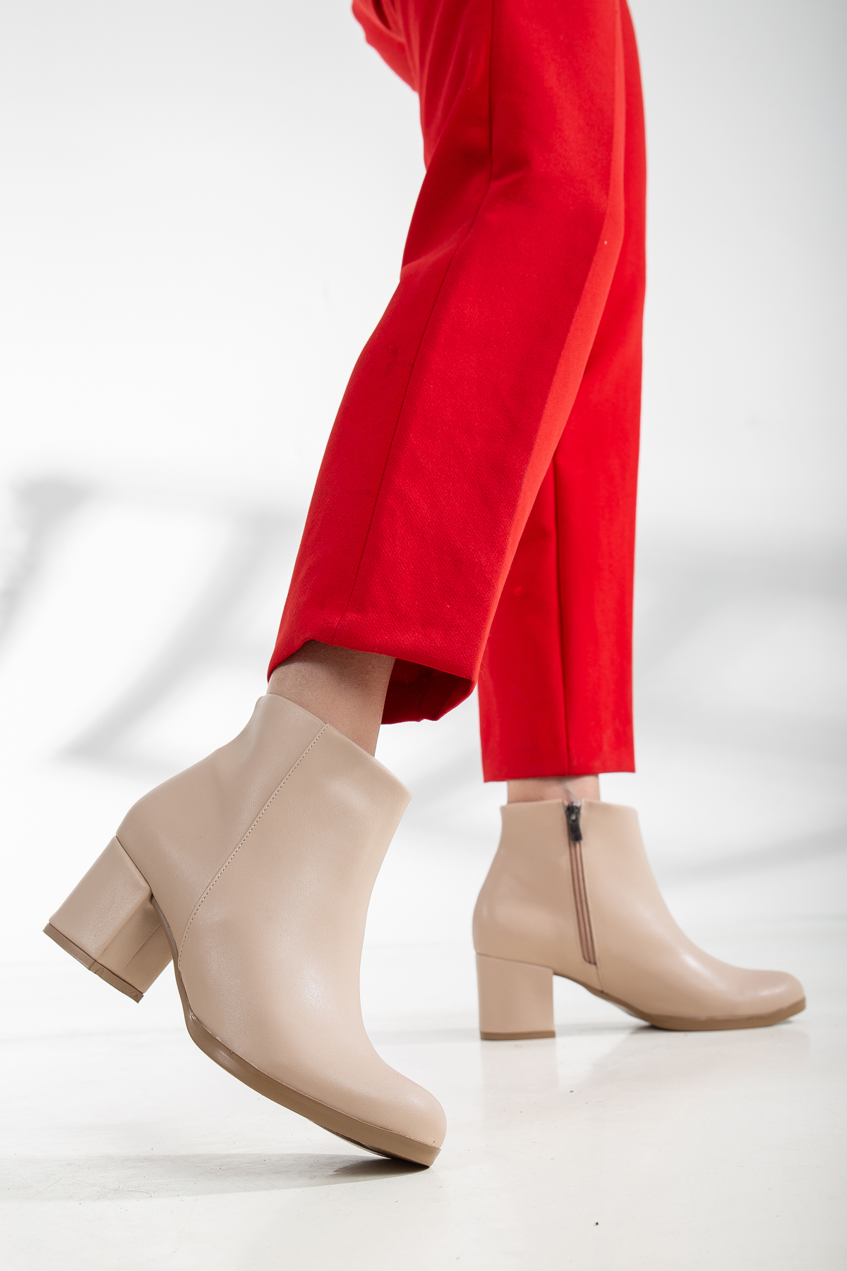 D0520 Garantili Kadın Soğuk Geçirmez Fermuarlı Bot_Nut - Görsel 2