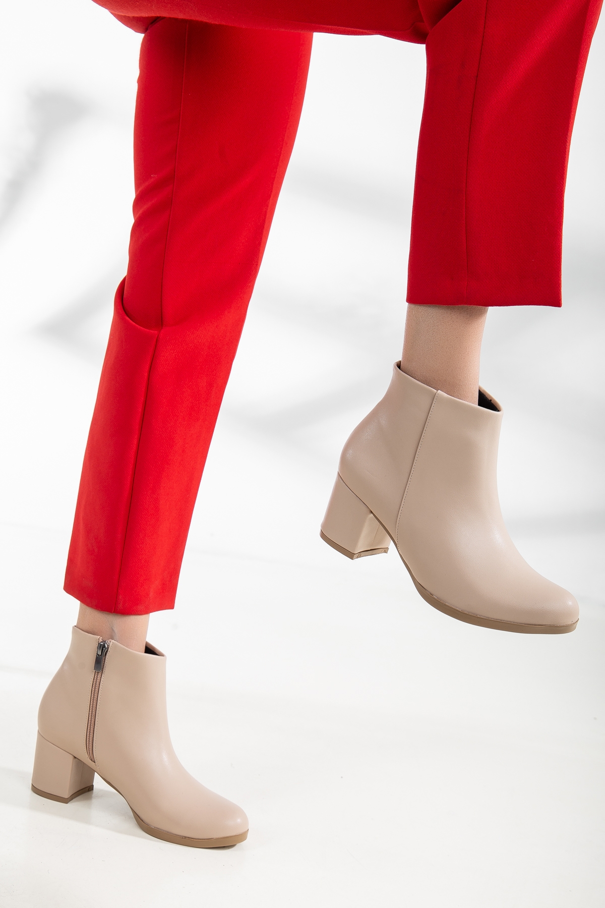 D0520 Garantili Kadın Soğuk Geçirmez Fermuarlı Bot_Nut - Görsel 4