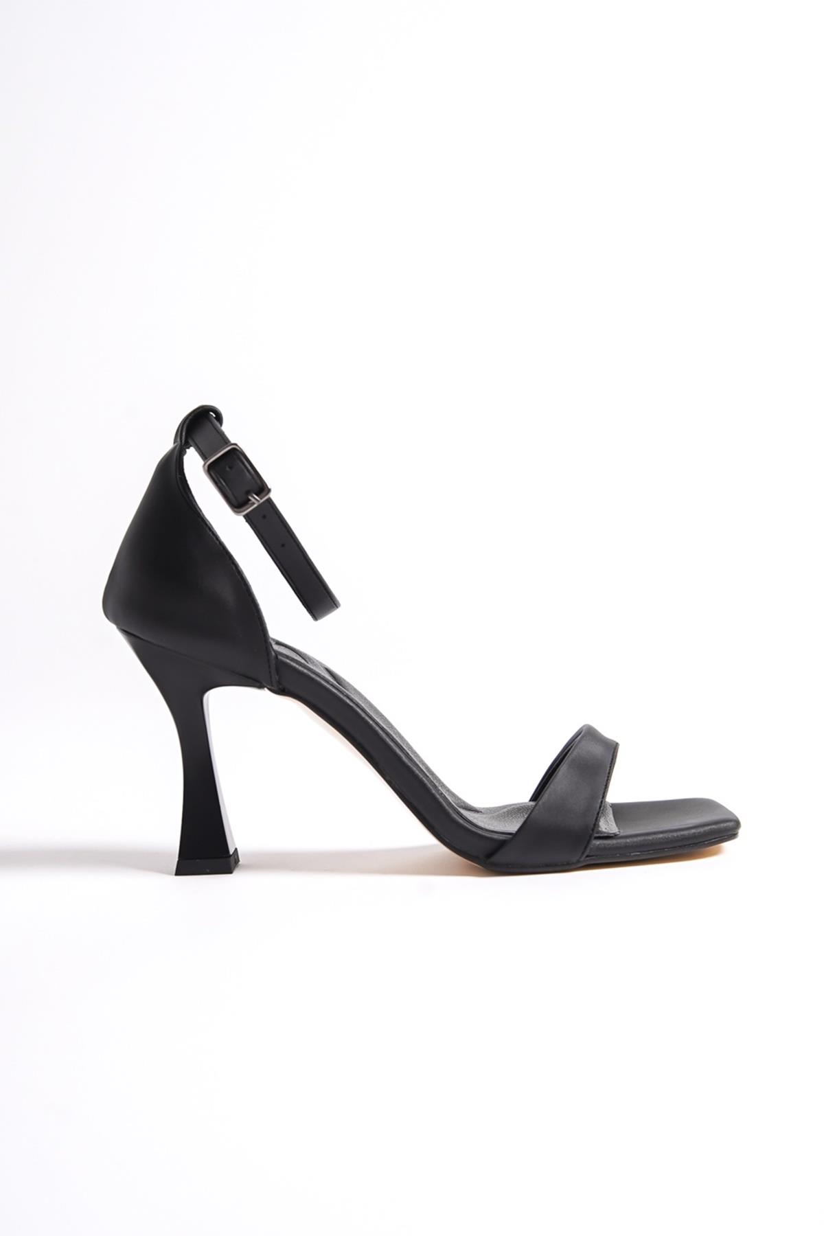 Siyah Tek Bantlı Kadeh Topuk Ayakkabı - Middle - Görsel 5