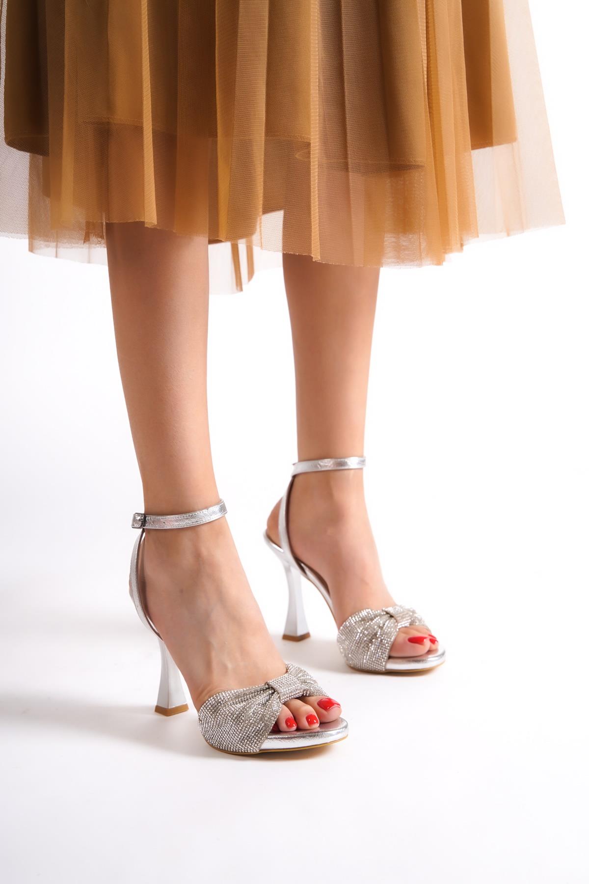 Nelson Gümüş Fiyonk Taşlı Platform Topuklu Abiye Ayakkabı - Görsel 4