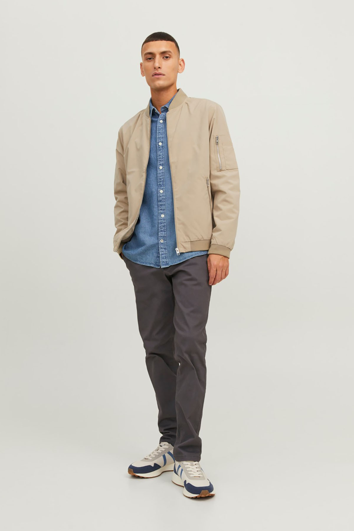 https://floimages.mncdn.com/media/catalog/product/23-08/02/200961777-2-1690966688.jpg