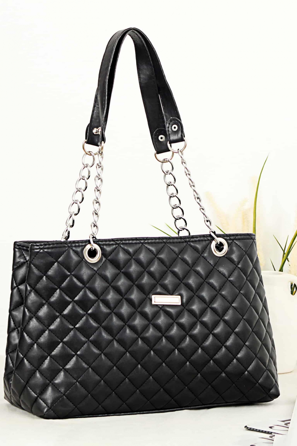 Palvin Zincir Askılı Büyük Boy Kadın Omuz Çantası BP-4756O