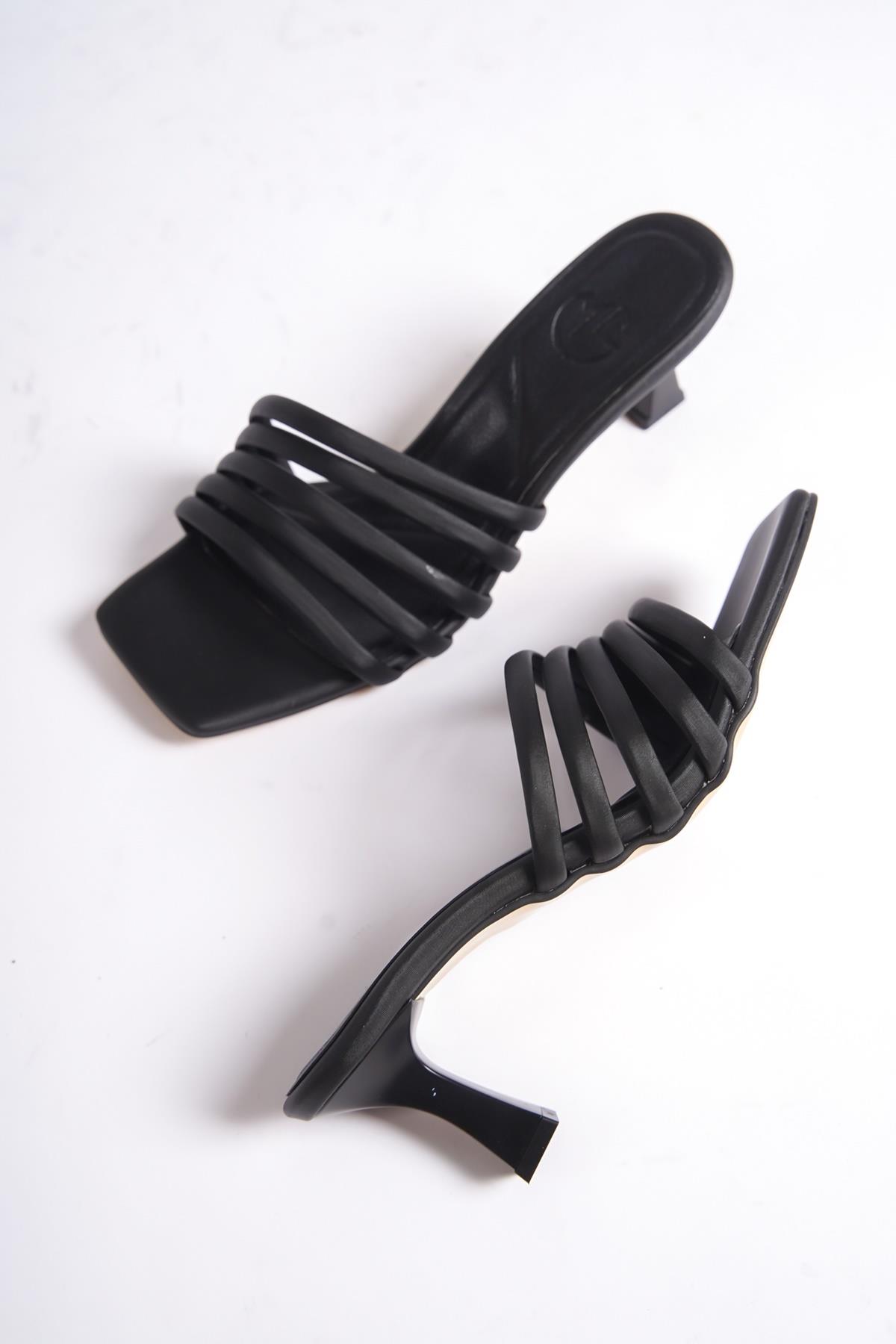 Nish Siyah Çok Bantlı Topuklu Terlik - Görsel 3