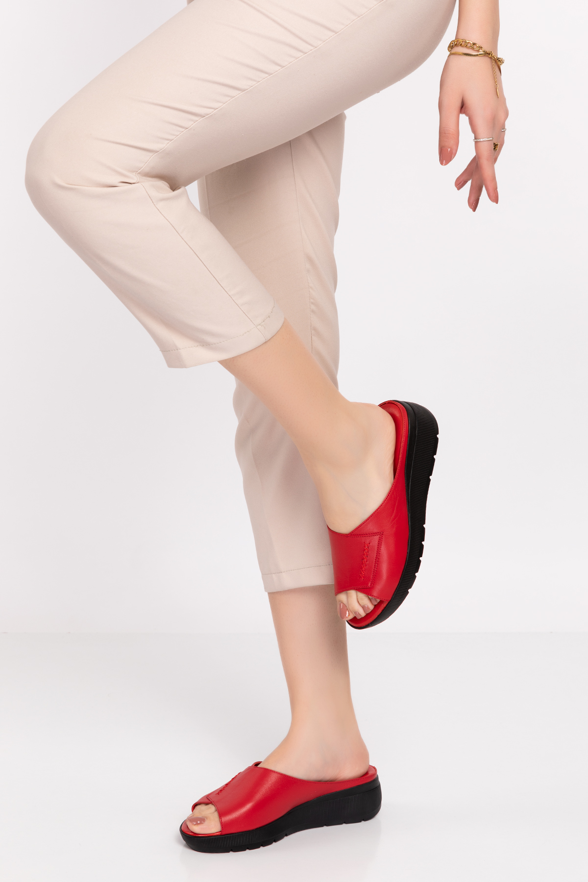 Gondol Hakiki Deri Dolgu Topuk Terlik özl.404 - Görsel 4