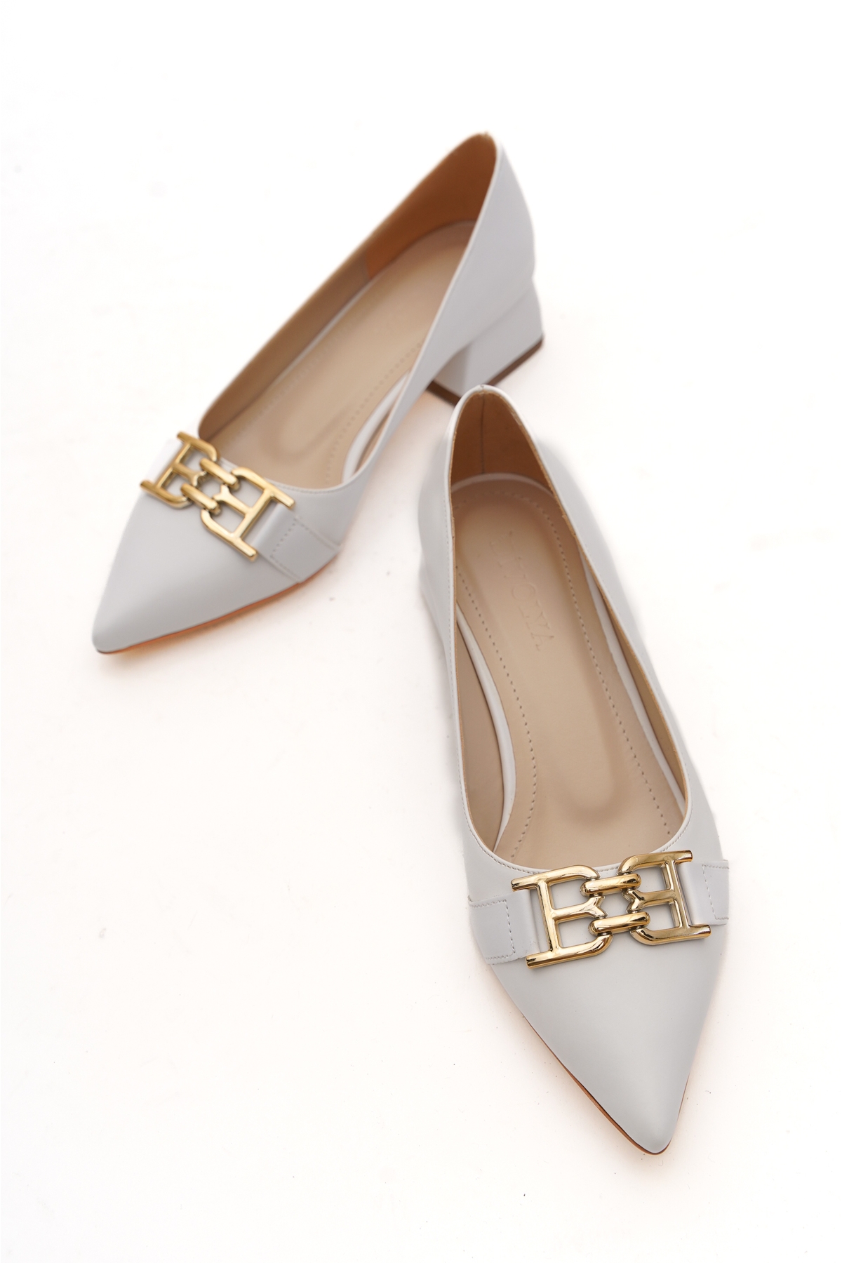 Brabus Beyaz Tokalı (4cm) Sivri Burun Topuklu Ayakkabı - Görsel 6