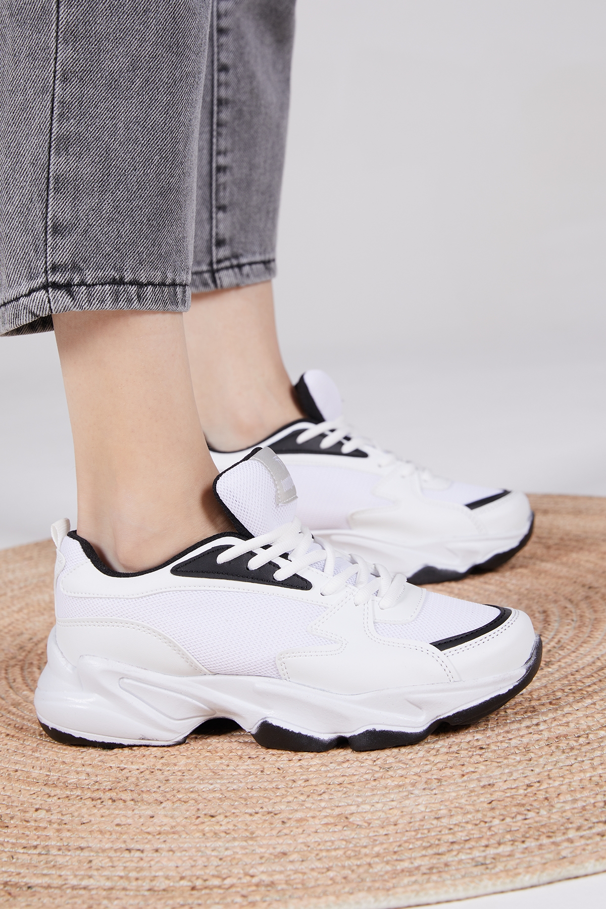 Unisex Beyaz Siyah Spor Ayakkabı Zyp - Görsel 4